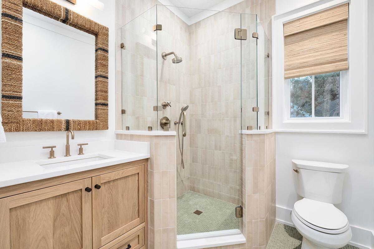 SEAGROVE 1ST ADDN - Residential