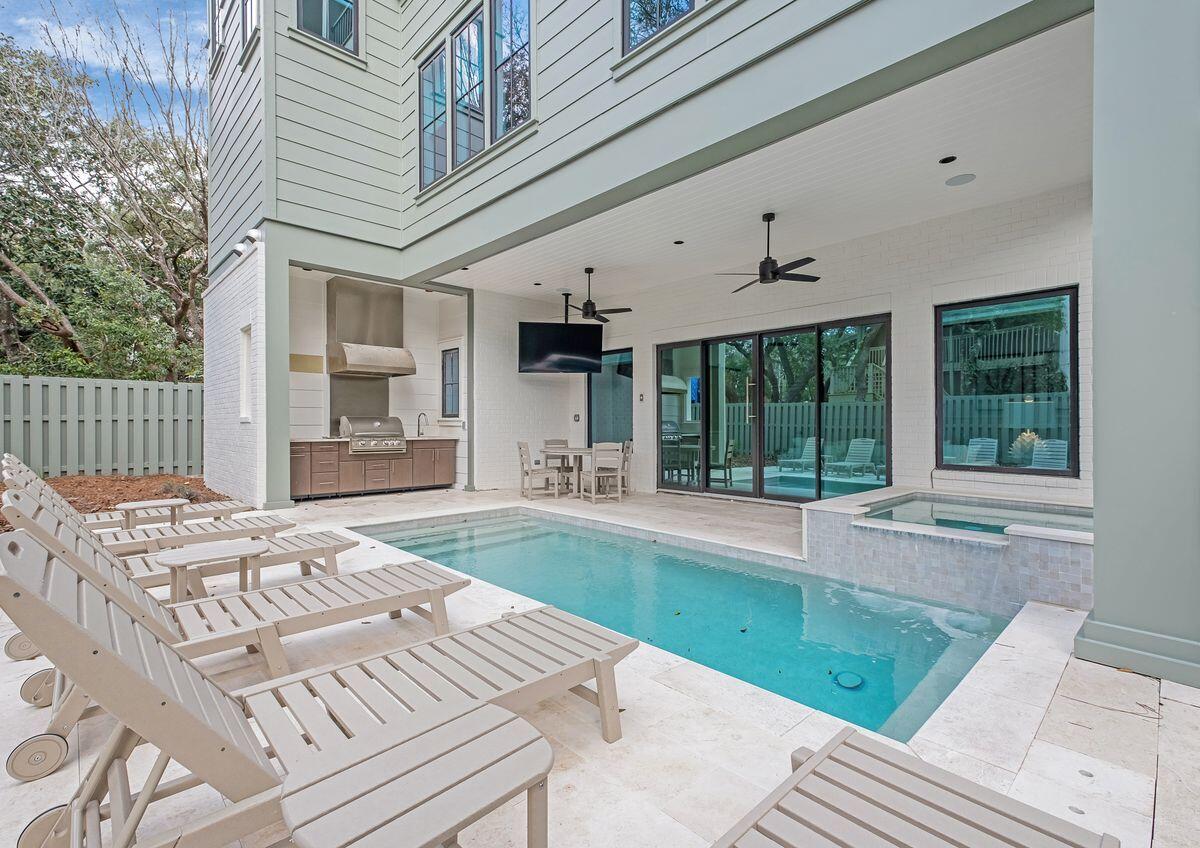 SEAGROVE 1ST ADDN - Residential