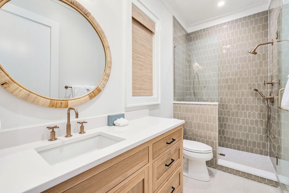 SEAGROVE 1ST ADDN - Residential