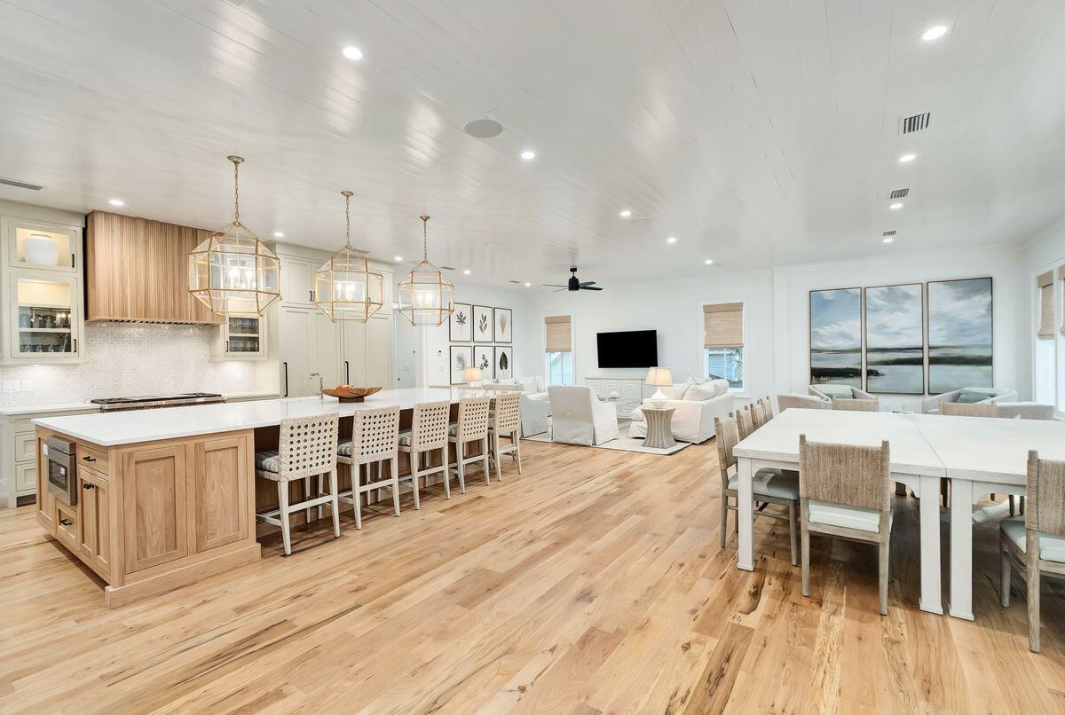 SEAGROVE 1ST ADDN - Residential