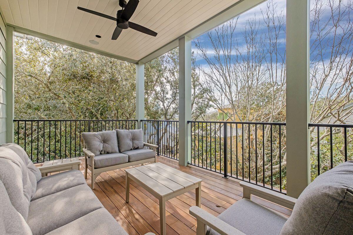 SEAGROVE 1ST ADDN - Residential