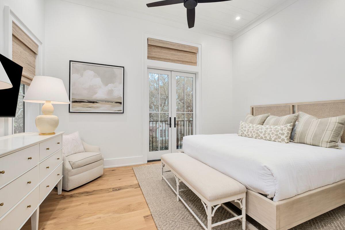 SEAGROVE 1ST ADDN - Residential