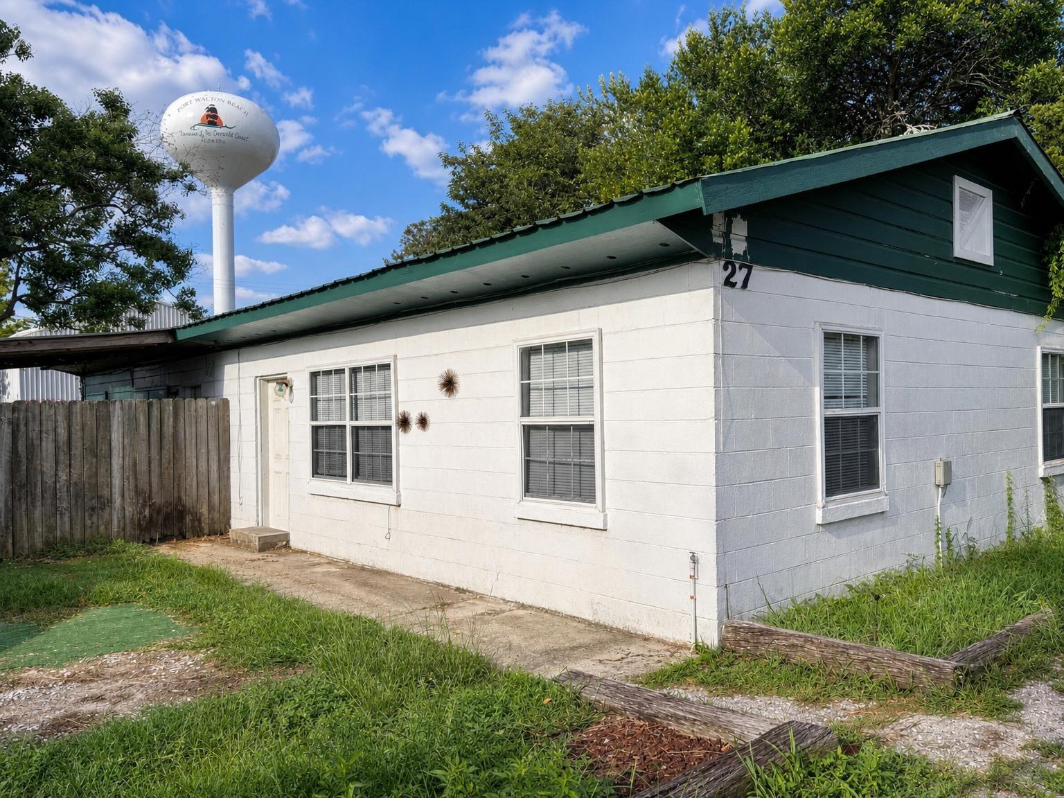 CINCO BAYOU - Residential Lease