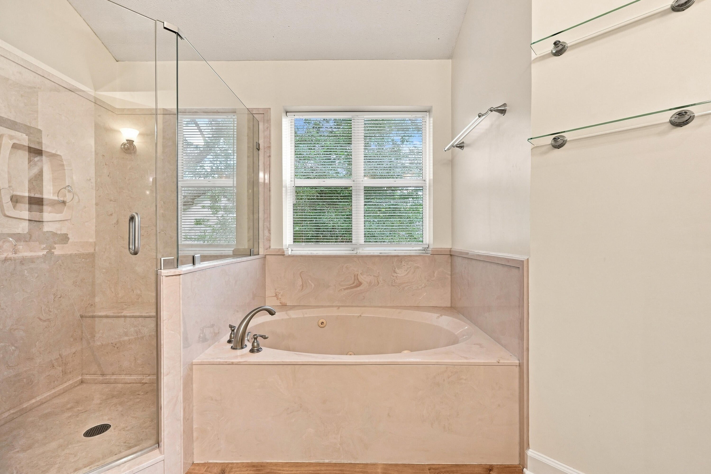 PARKWOOD ESTATES PH 2 BLUEWATER BAY - Residential Lease
