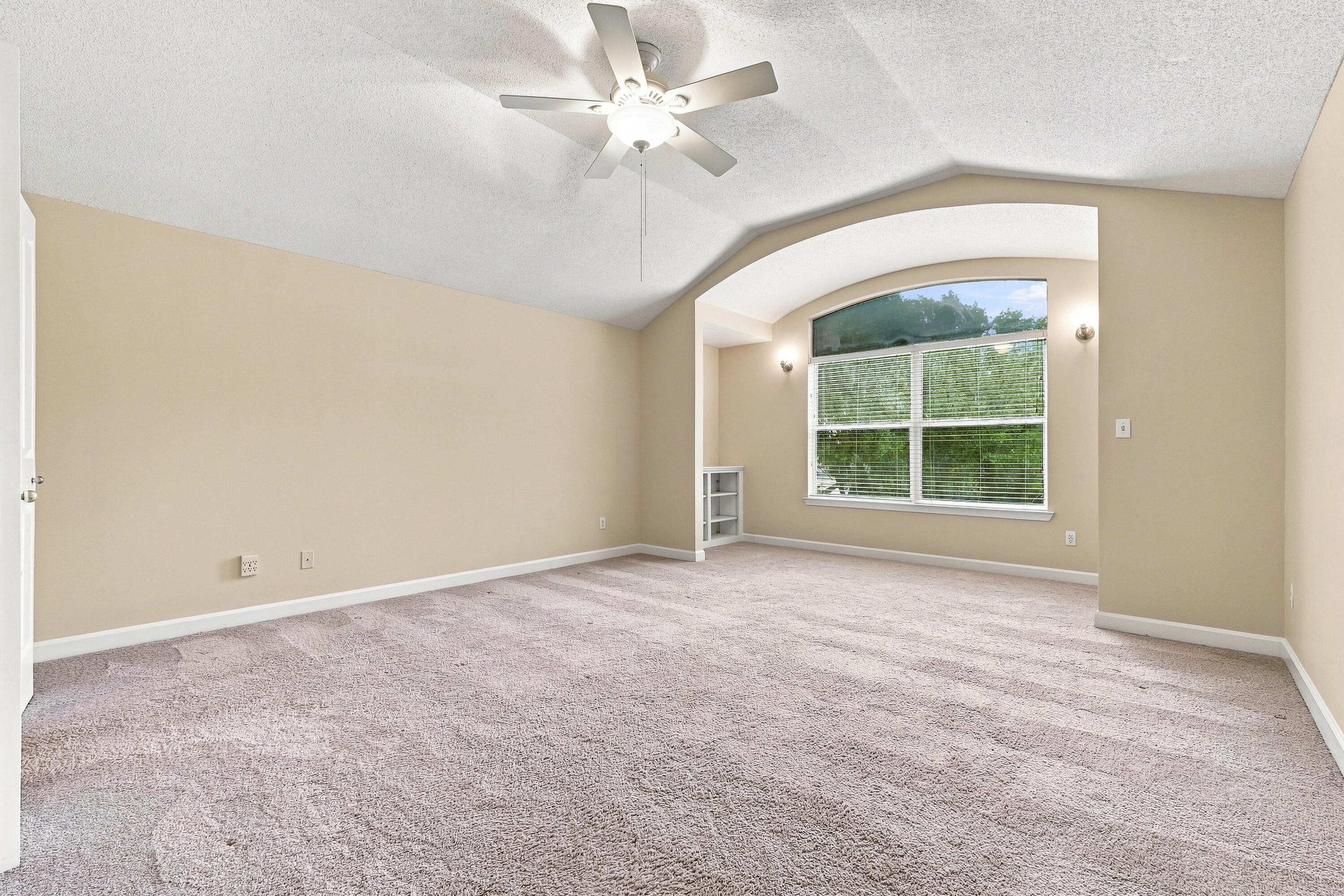 PARKWOOD ESTATES PH 2 BLUEWATER BAY - Residential Lease