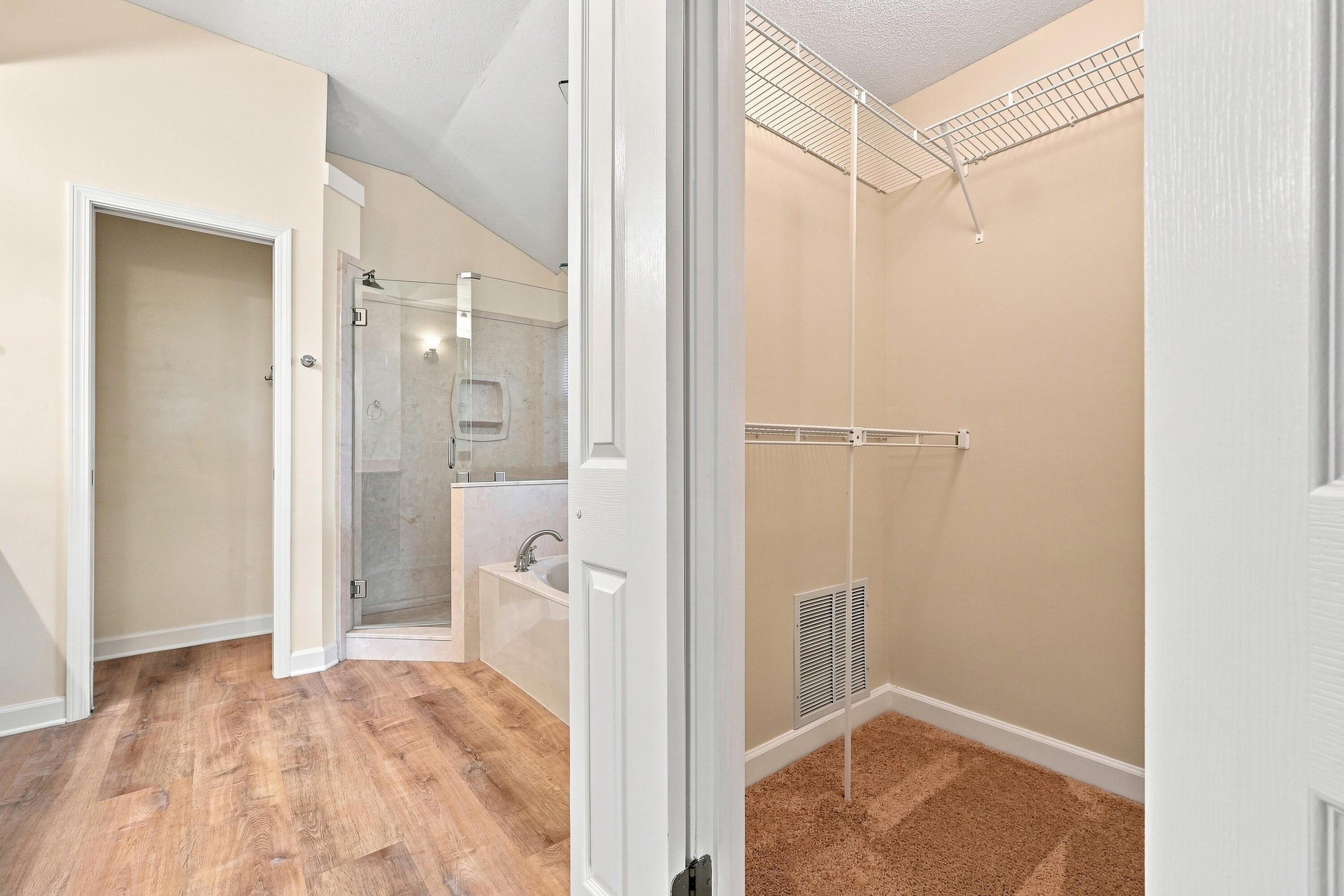 PARKWOOD ESTATES PH 2 BLUEWATER BAY - Residential Lease