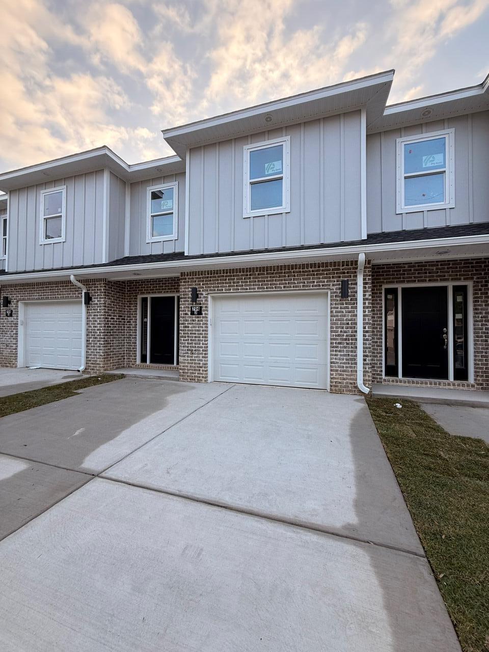 Ferguson Townhomes - Residential