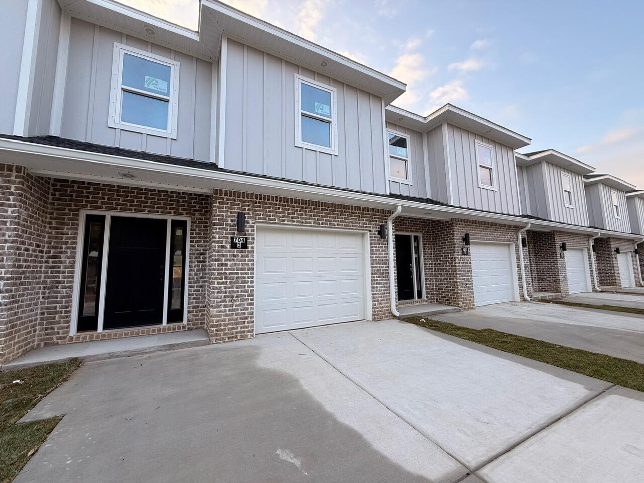 Ferguson Townhomes - Residential