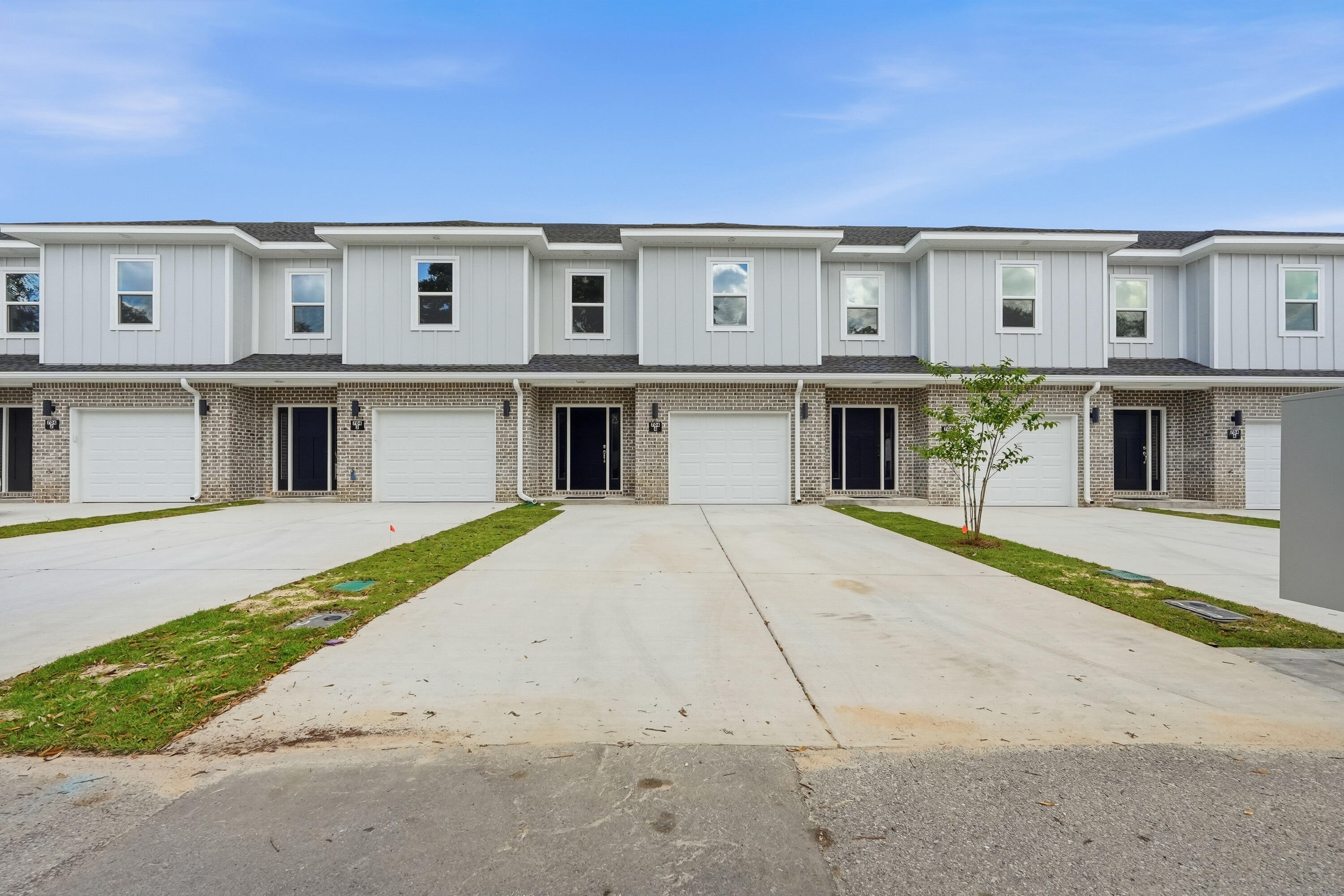 Ferguson Townhomes - Residential