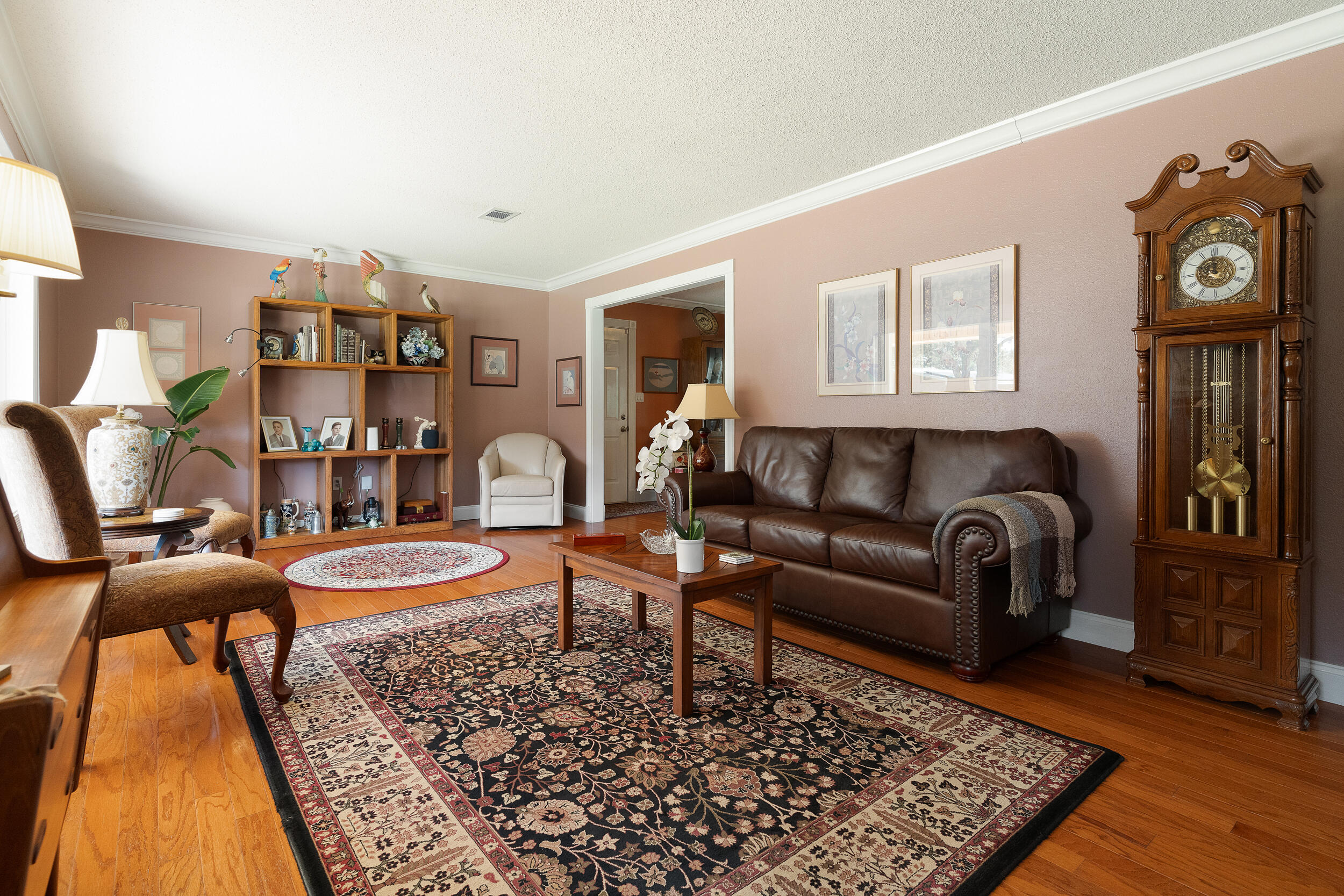 COUNTRY CLUB EST 1ST - Residential