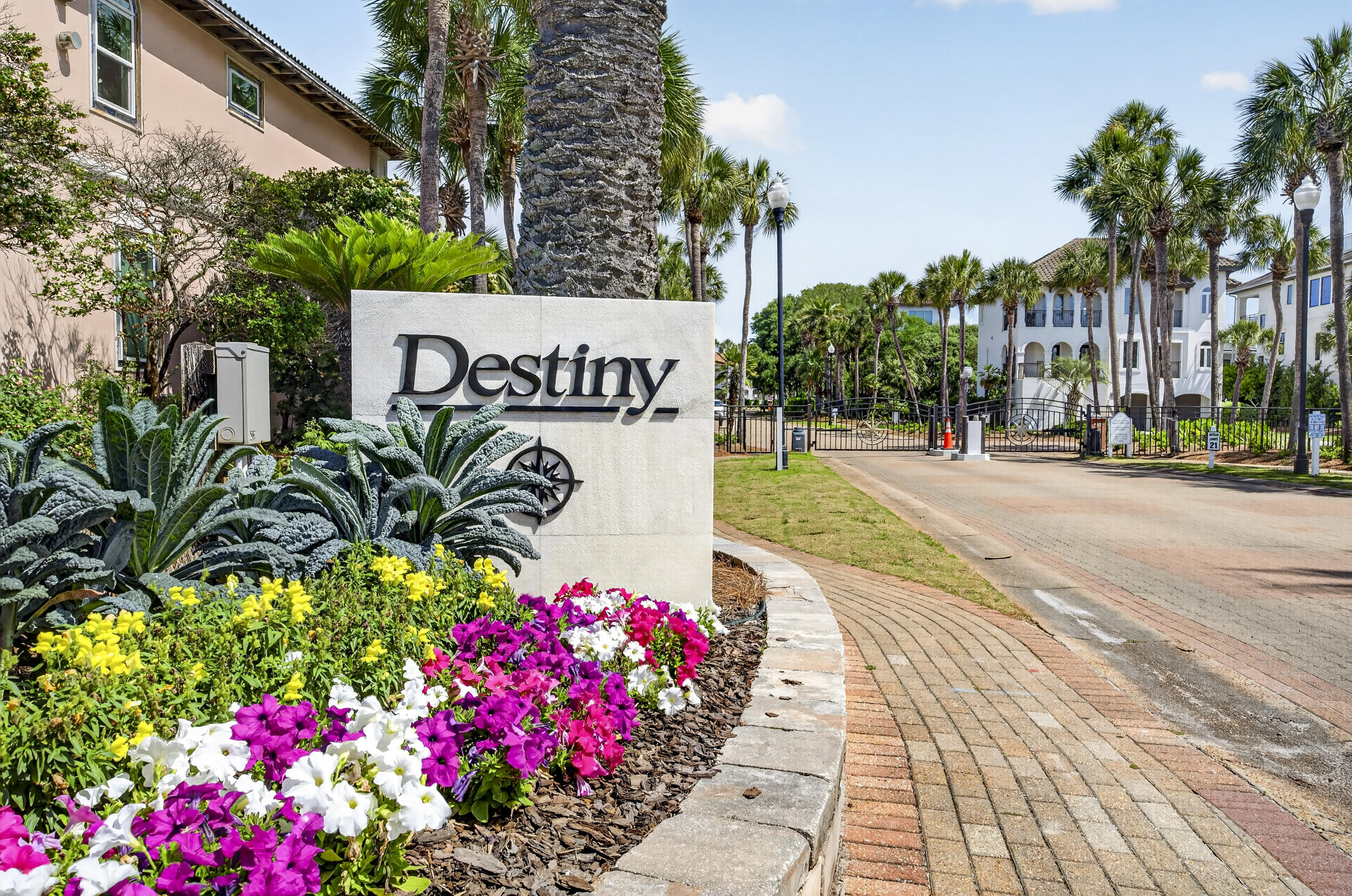 DESTINY S/D - Land