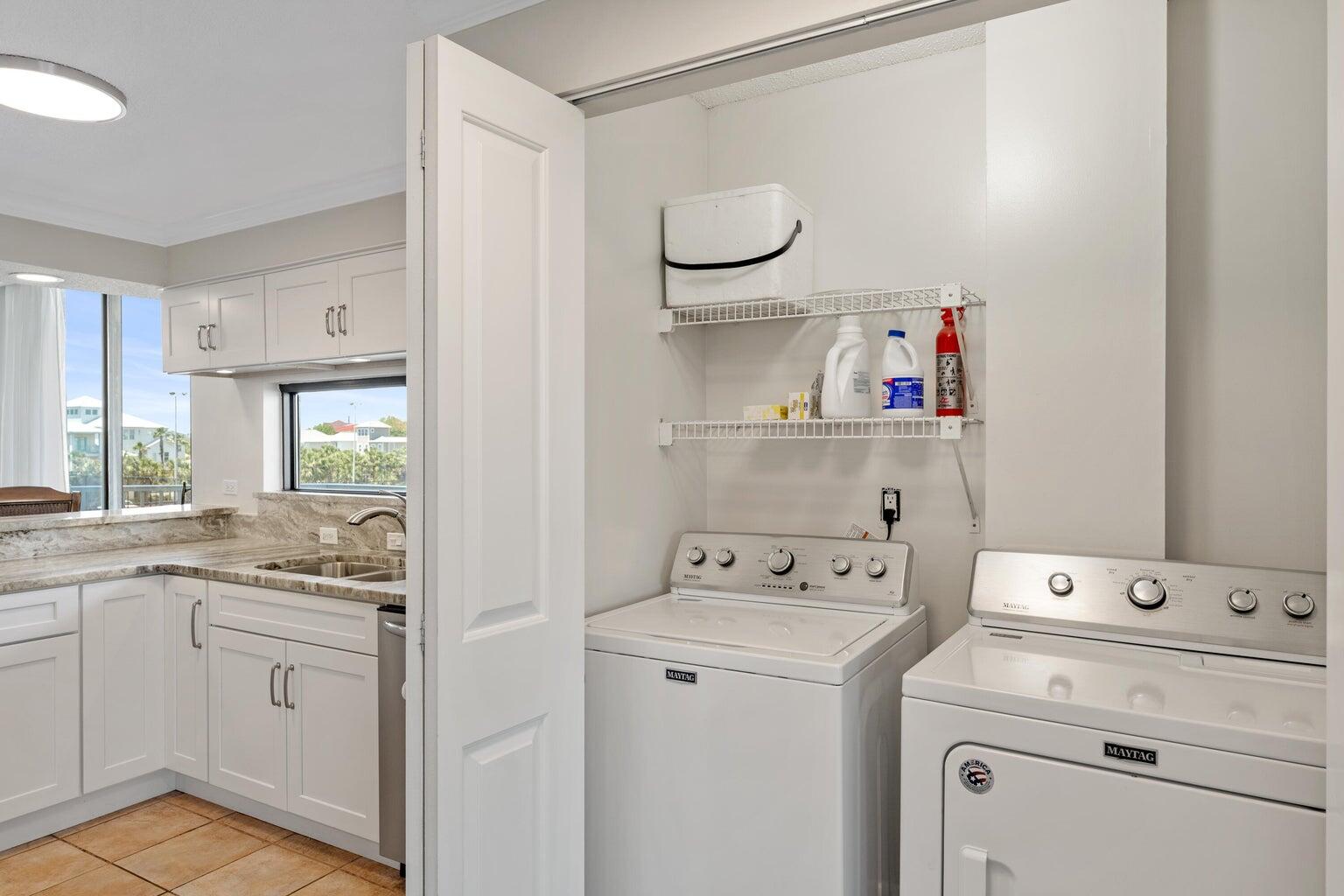 MAINSAIL CONDO PH 3 - Residential