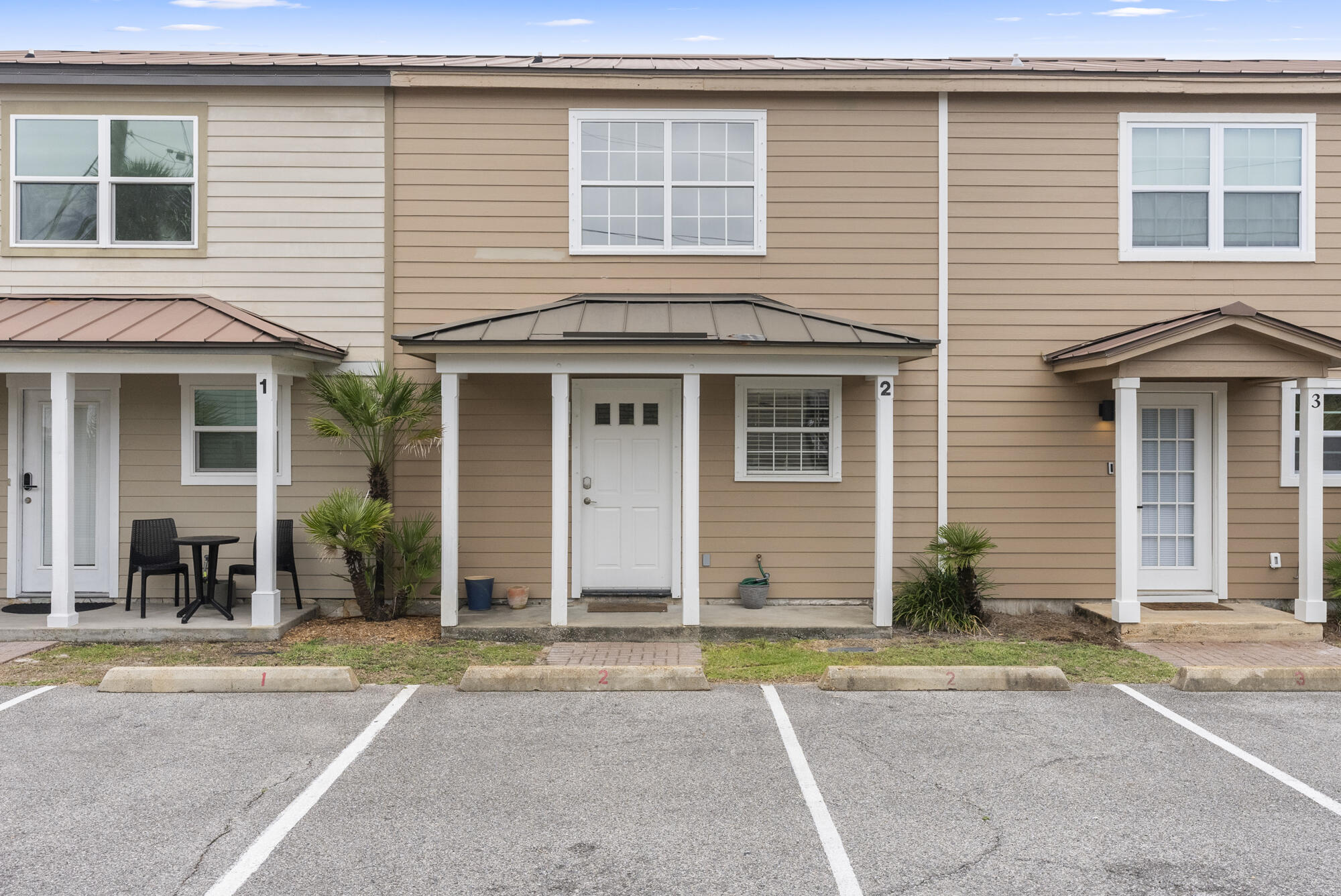 SUMMER HAVEN NORTH T/H - Residential