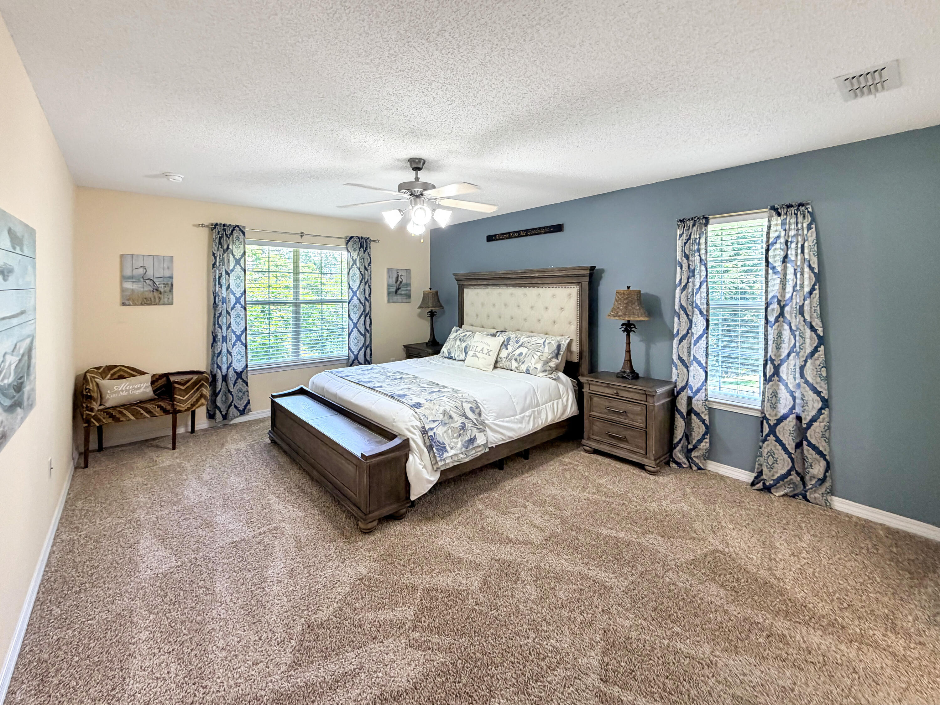 IRON GATE S/D PH I LOT 11 BLK A - Residential
