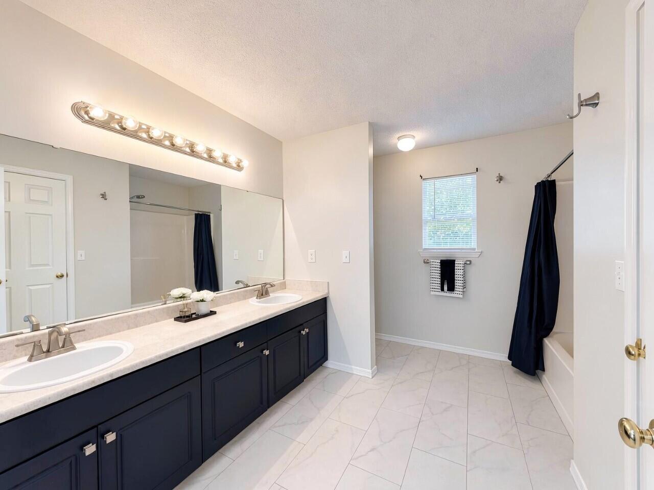 LAUDERHILL S/D - Residential