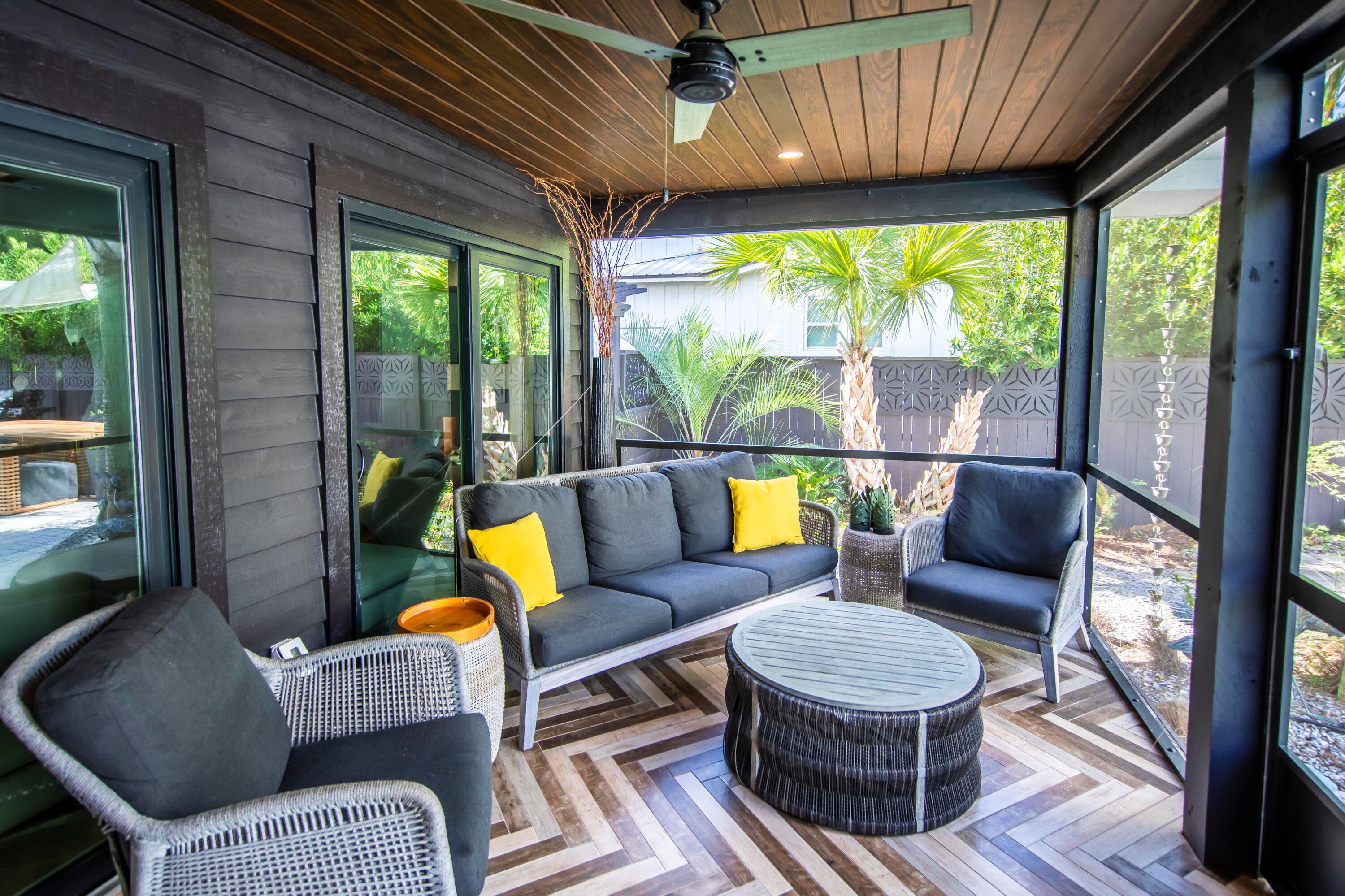 GRAYTON BEACH - Residential