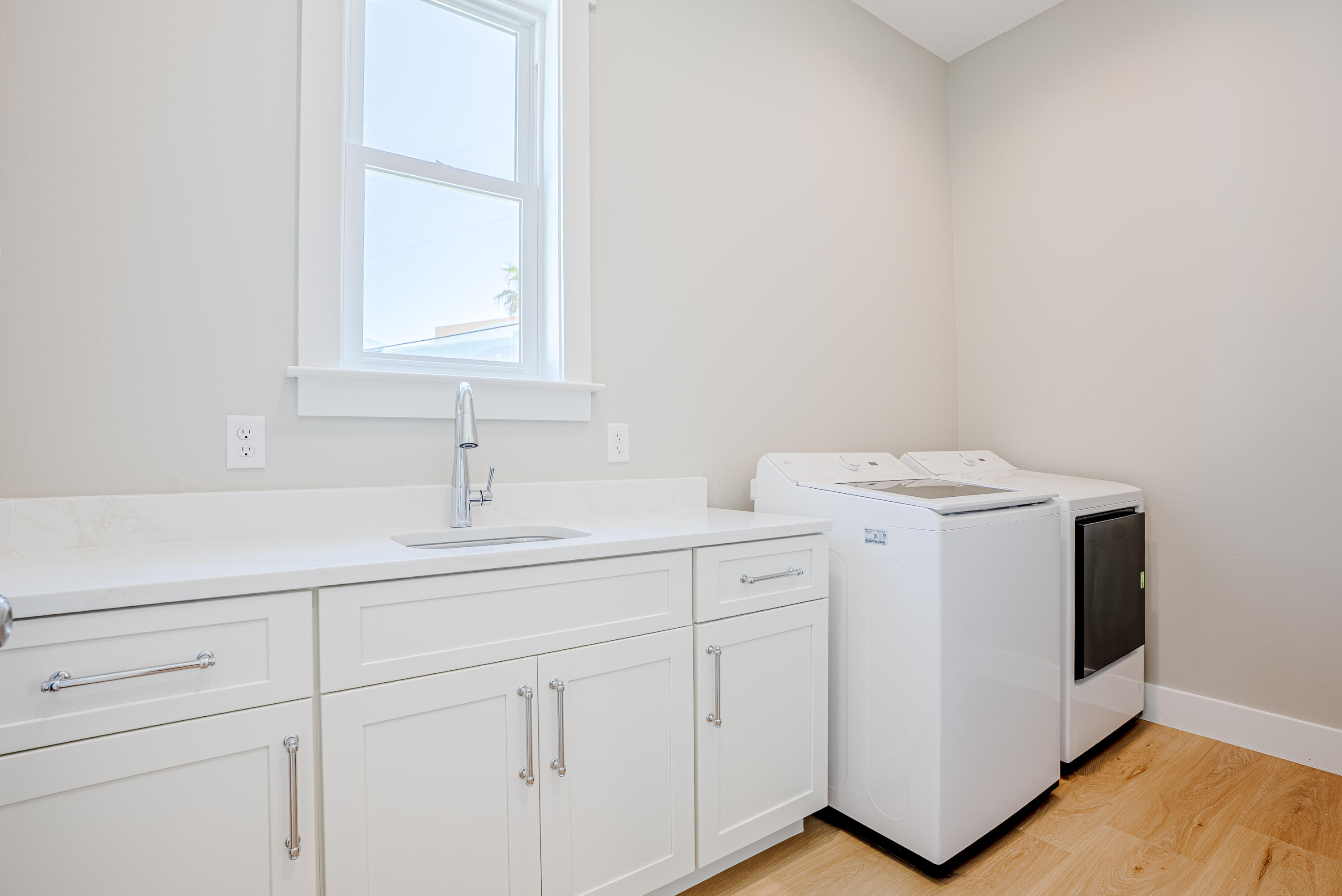 Sands Street Villas - Residential