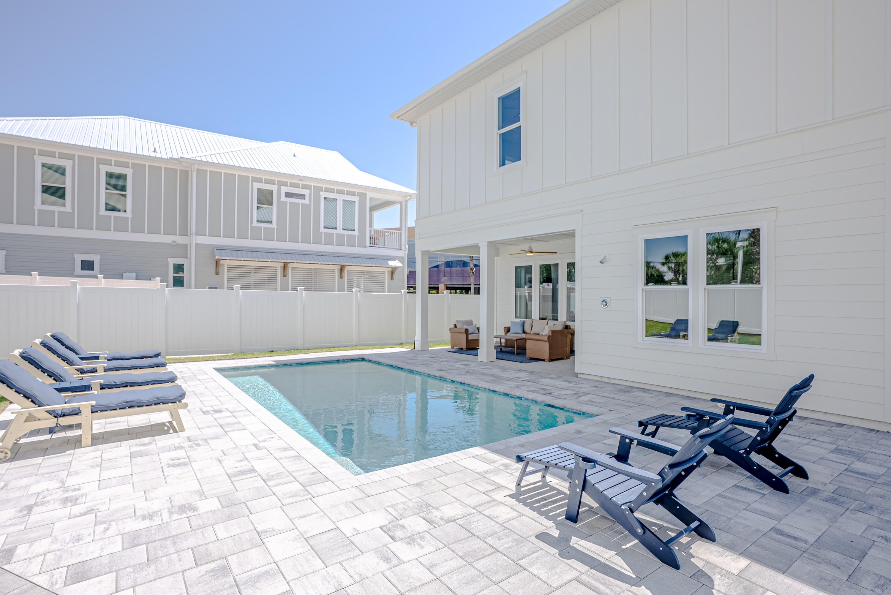 Sands Street Villas - Residential