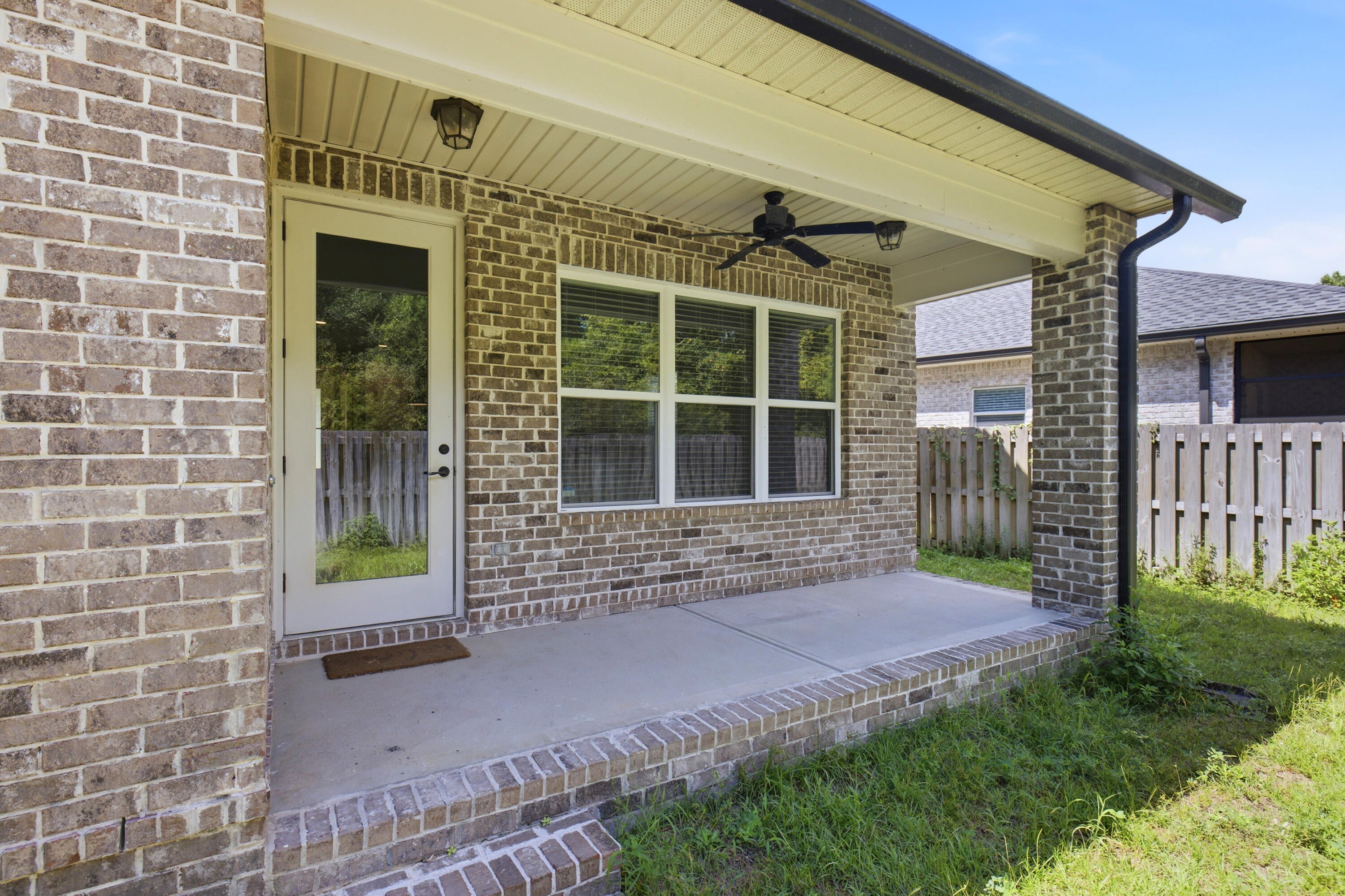 LAUREL OAKS S/D - Residential