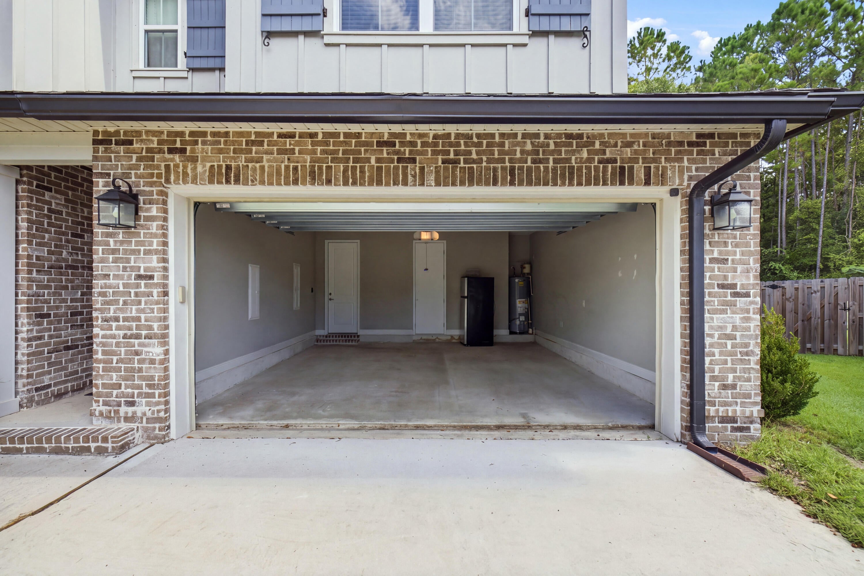 LAUREL OAKS S/D - Residential