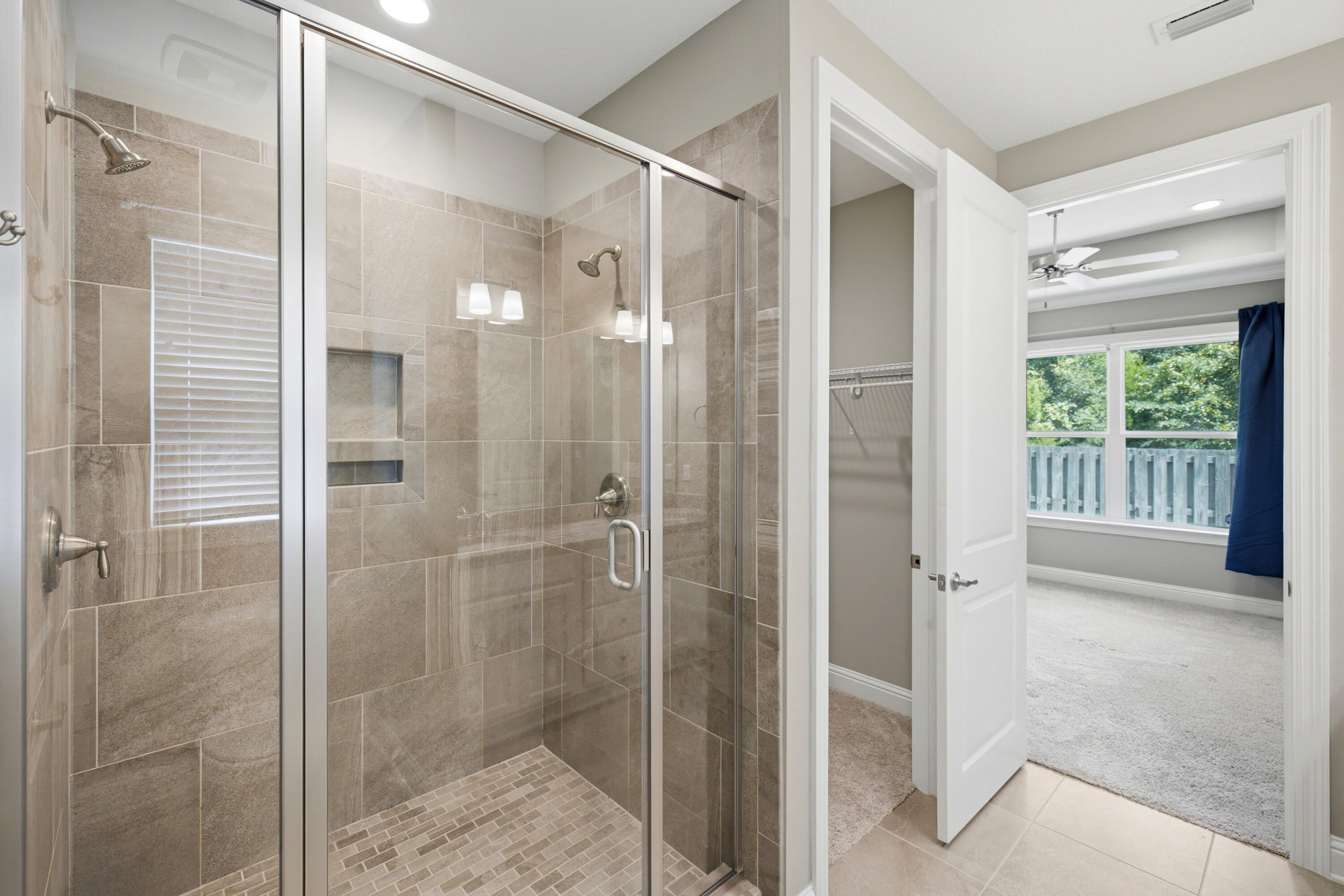 LAUREL OAKS S/D - Residential