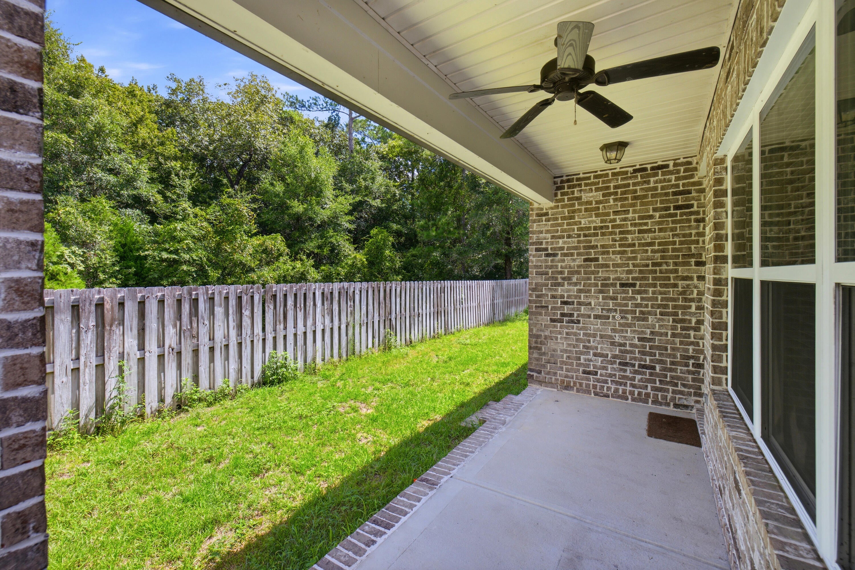 LAUREL OAKS S/D - Residential
