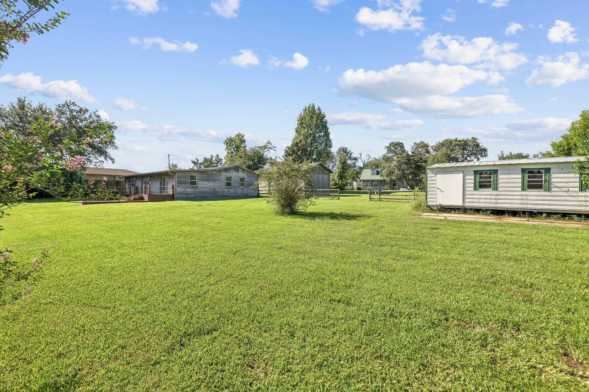 NO RECORDED SUBDIVISION - Residential