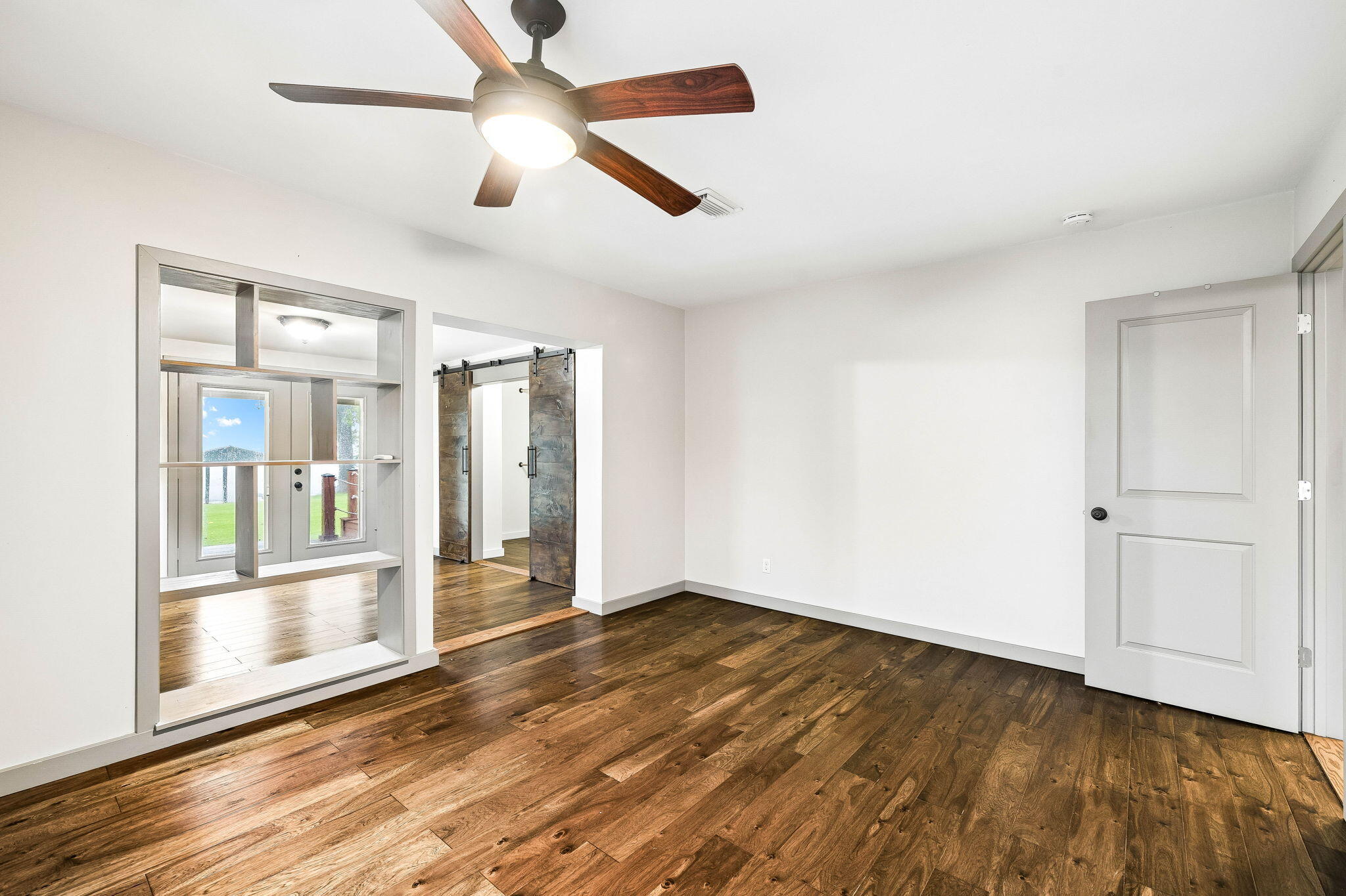 NO RECORDED SUBDIVISION - Residential