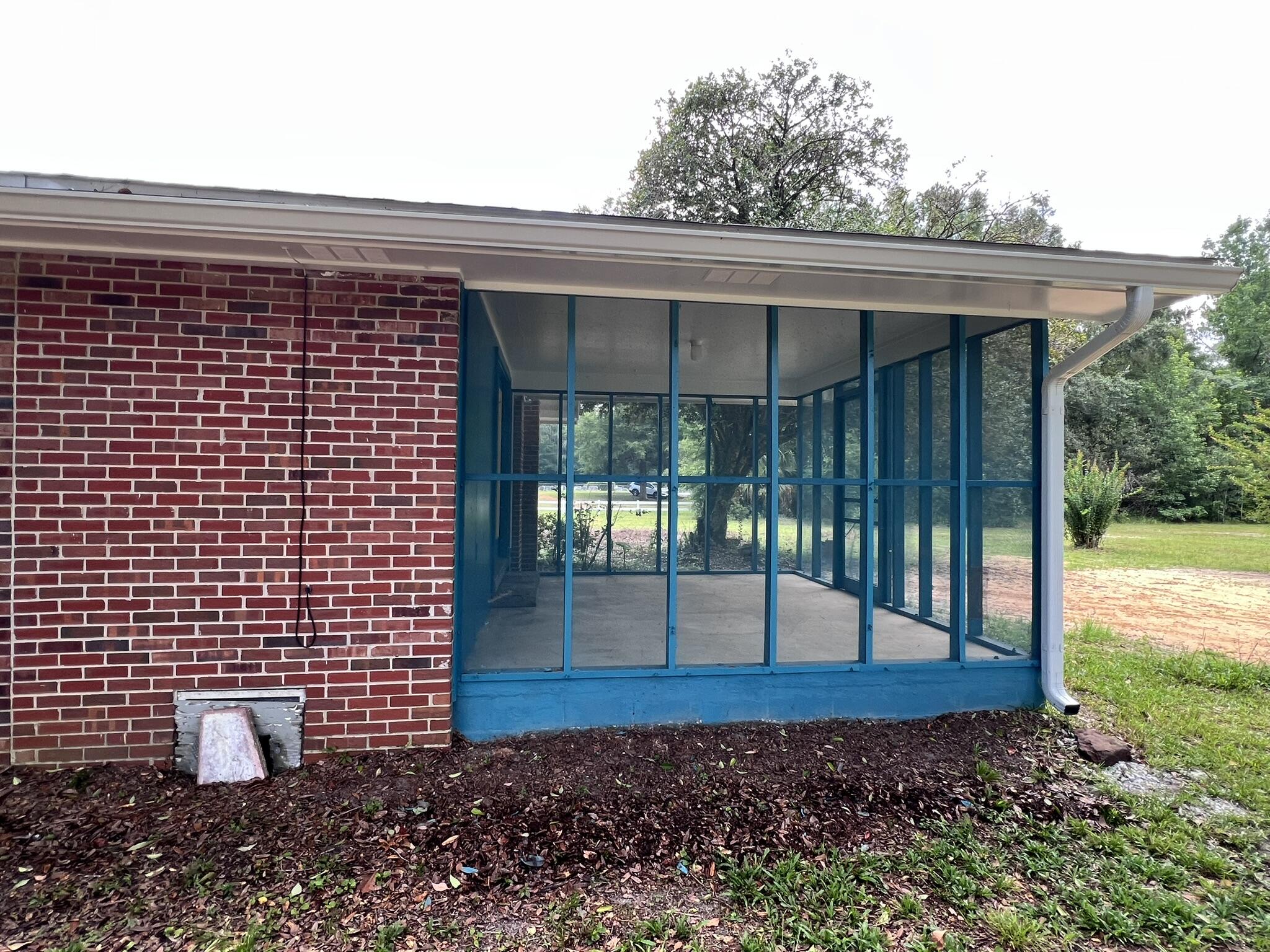 METES & BOUNDS - Residential Lease