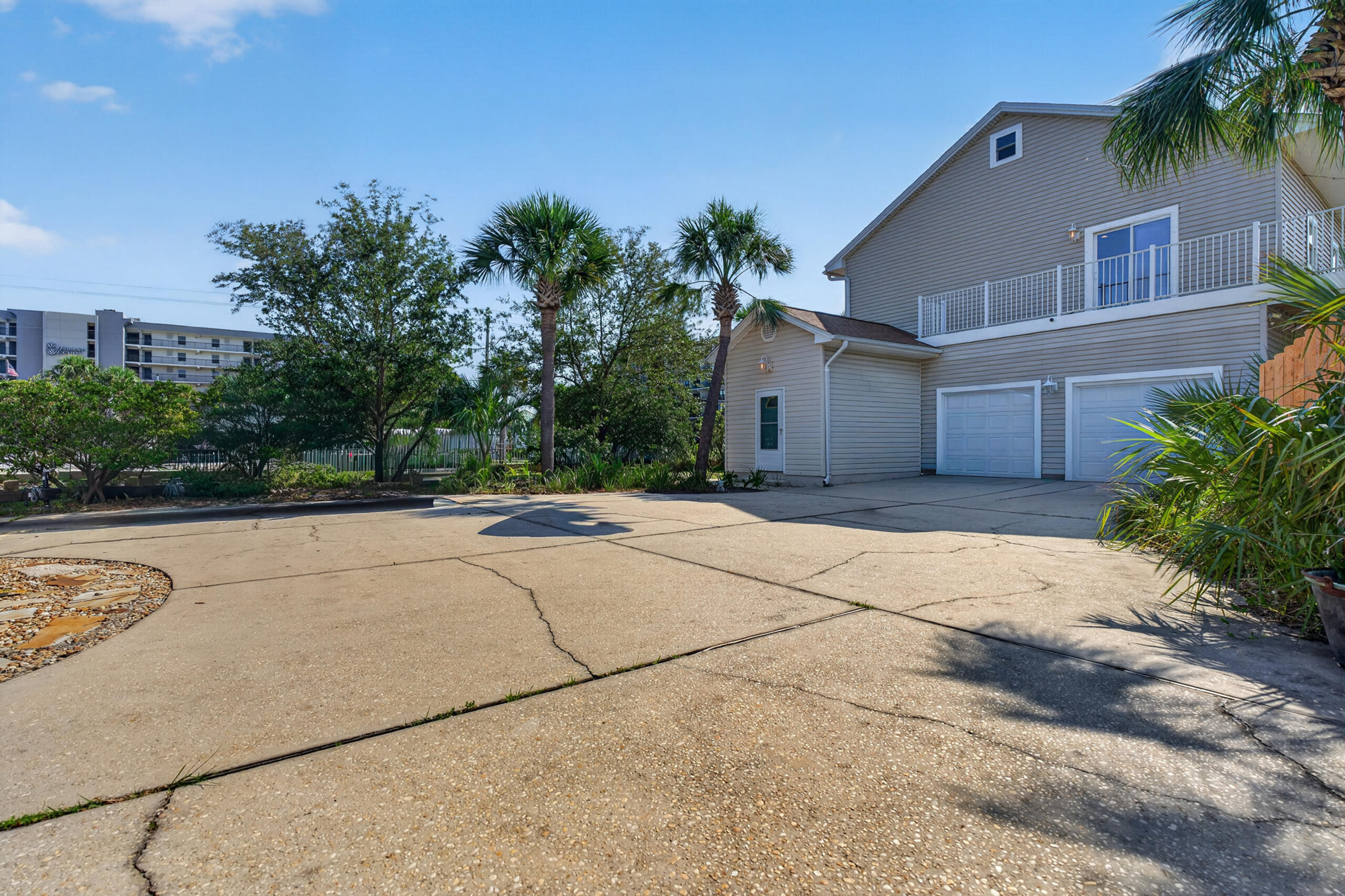SANTA ROSA ISLAND - Residential