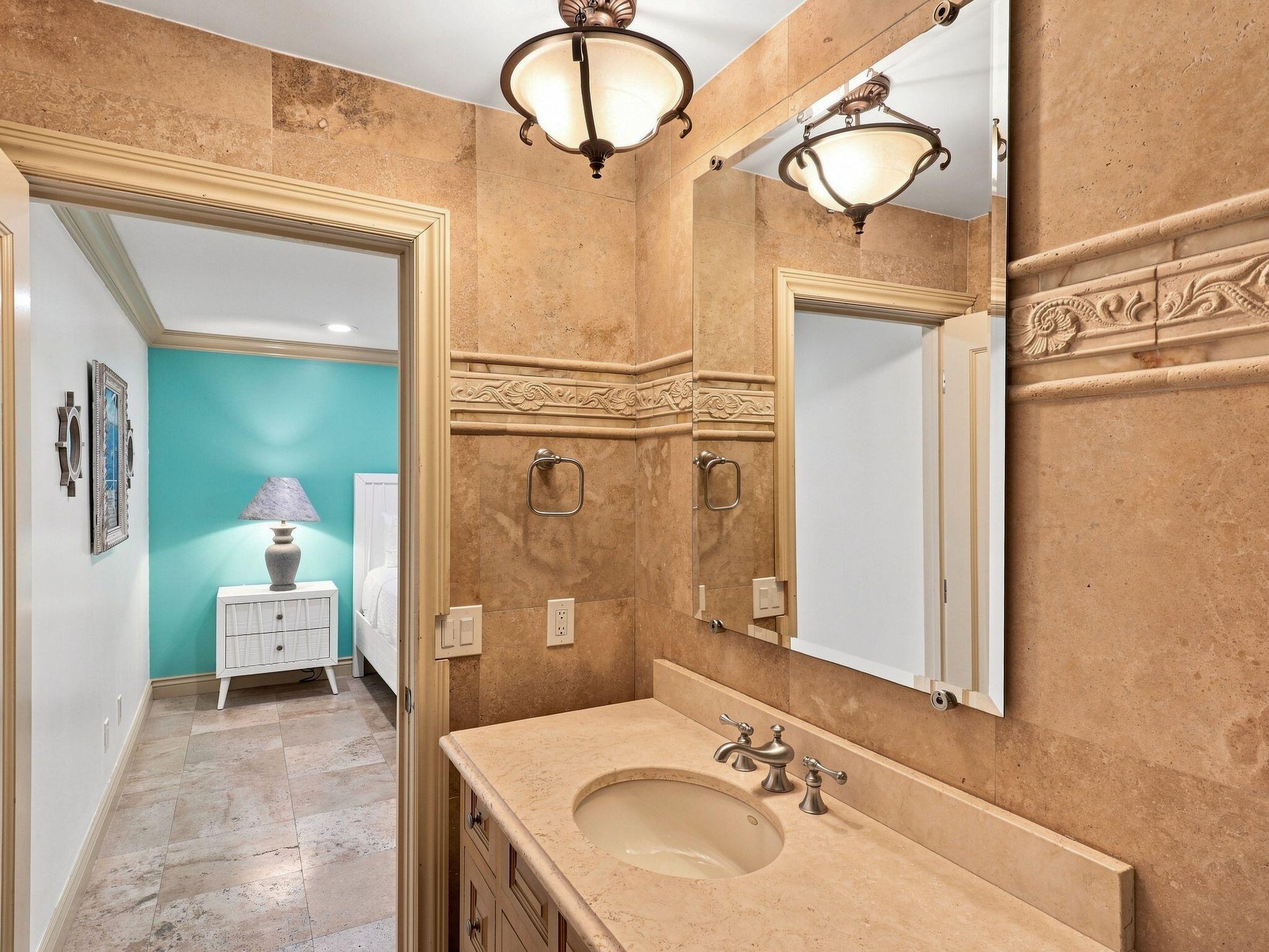 AUGUSTA VILLAGE CONDO - Residential