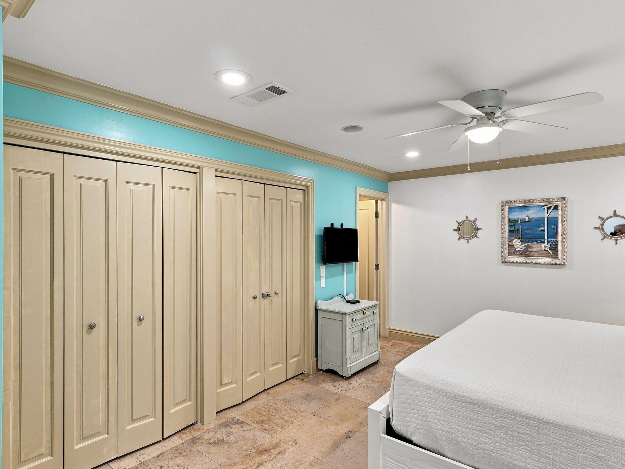 AUGUSTA VILLAGE CONDO - Residential