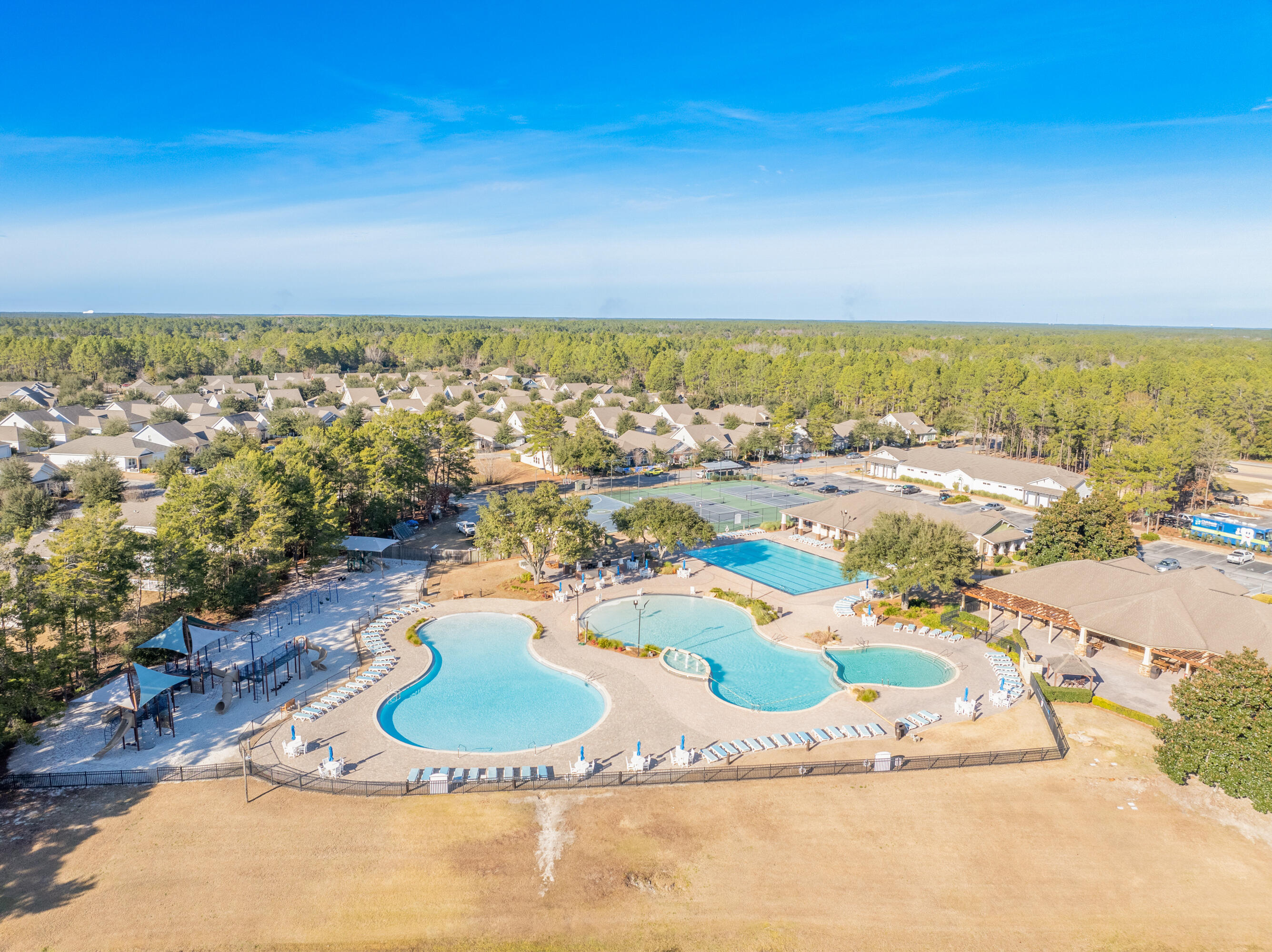 HAMMOCK BAY - Residential