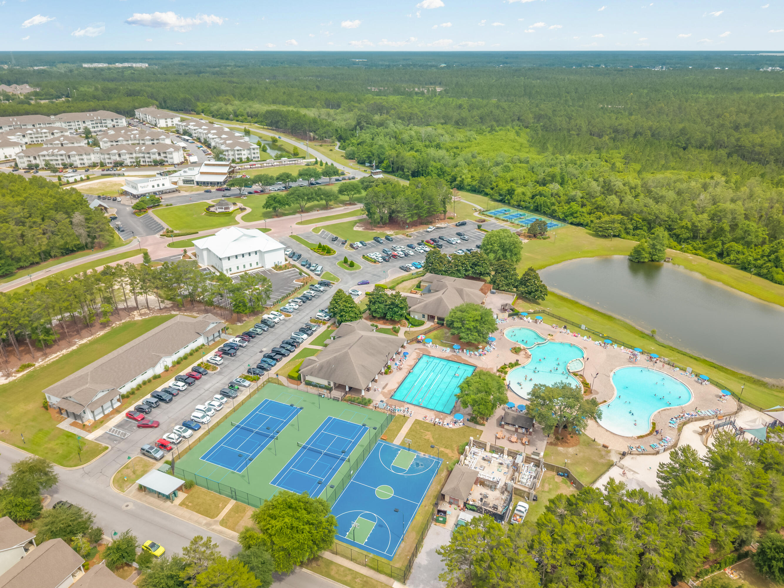HAMMOCK BAY - Residential