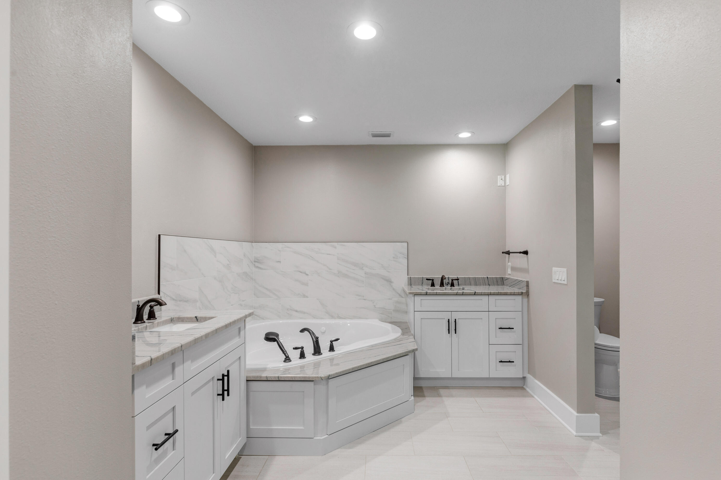 OAKLAKE - Residential