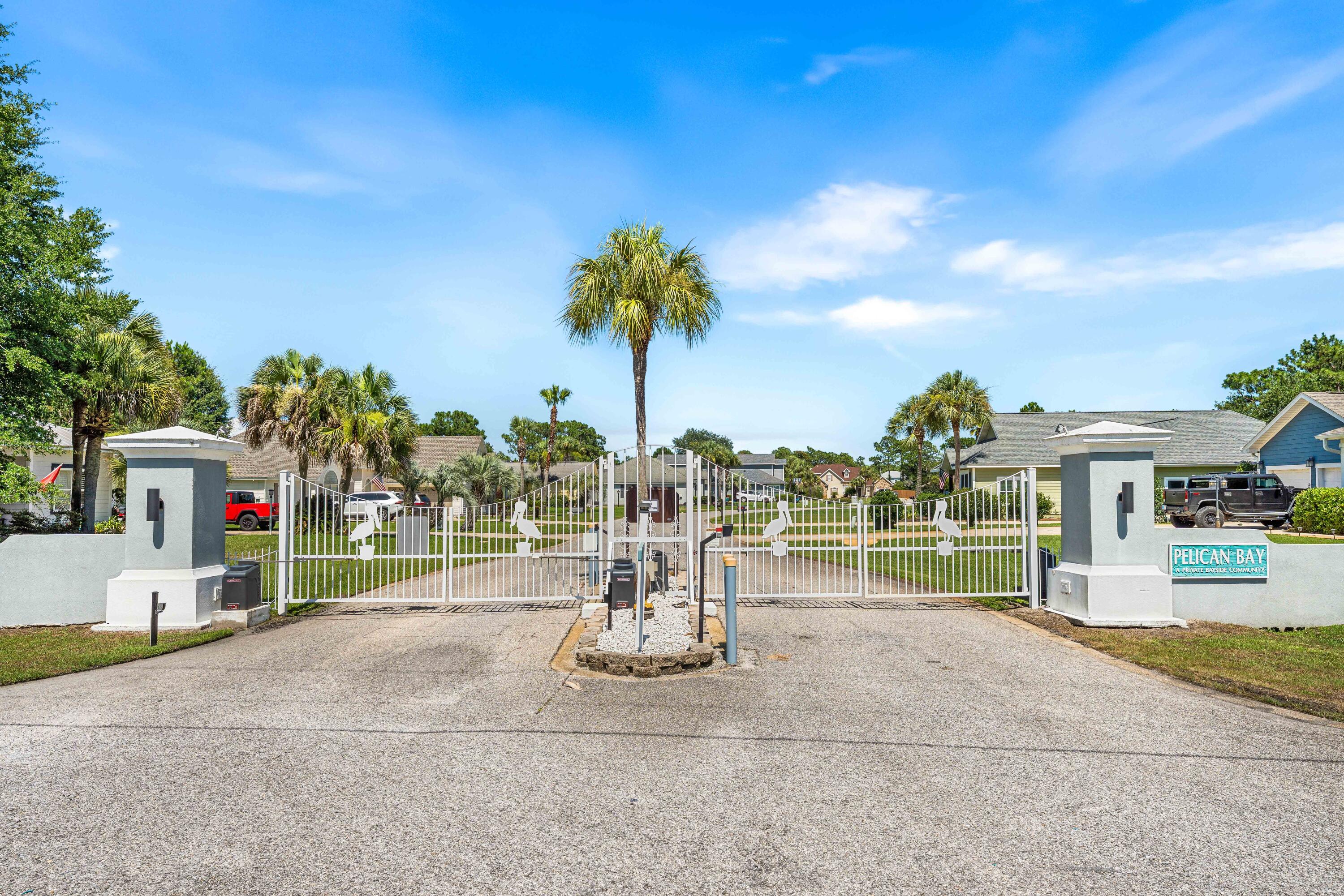 PELICAN BAY S/D - Residential