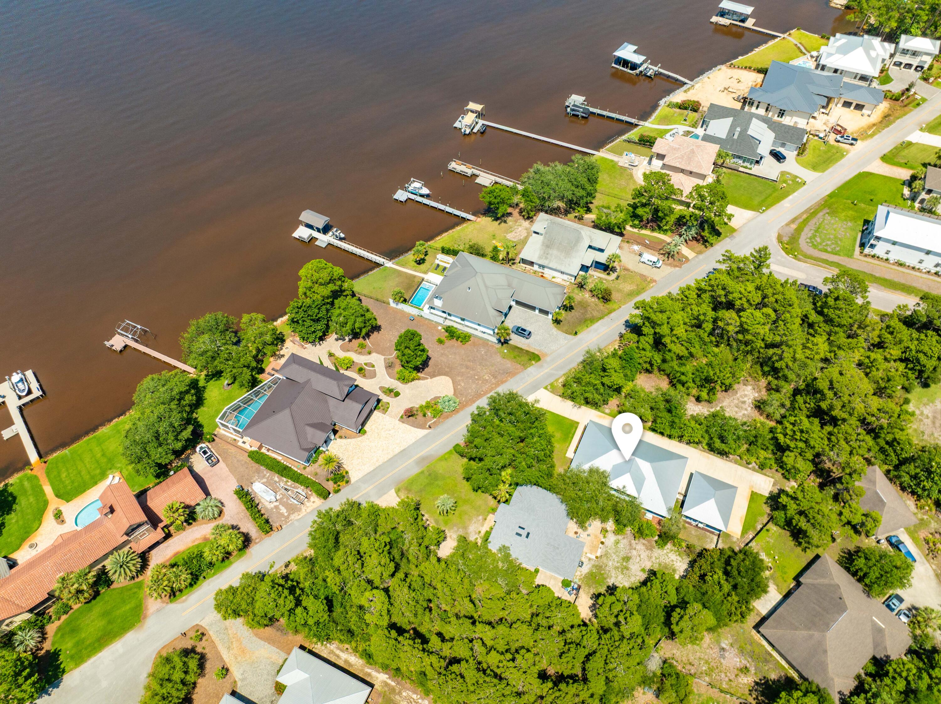 PELICAN BAY S/D - Residential