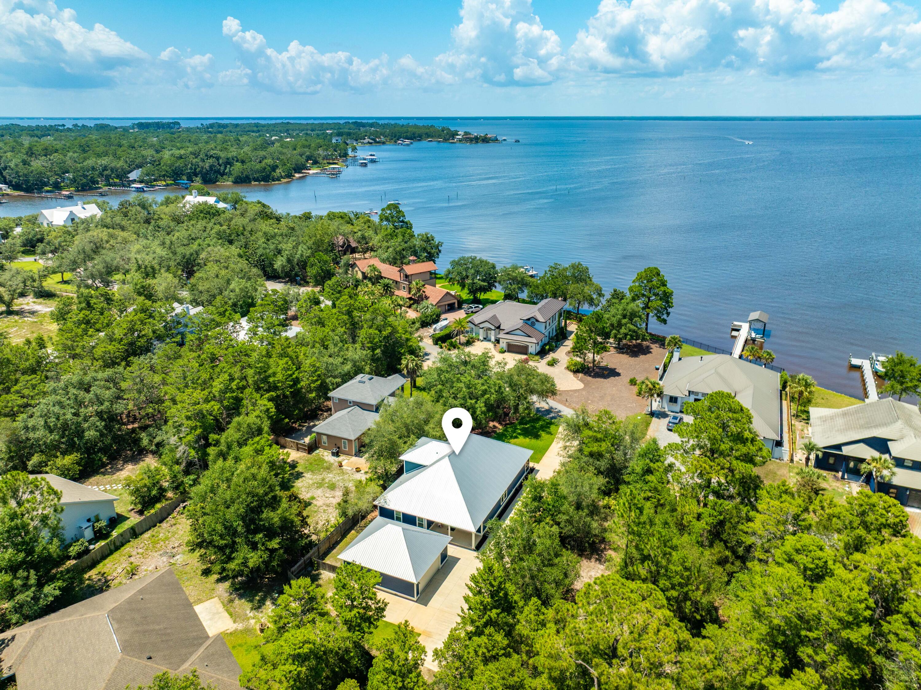 PELICAN BAY S/D - Residential