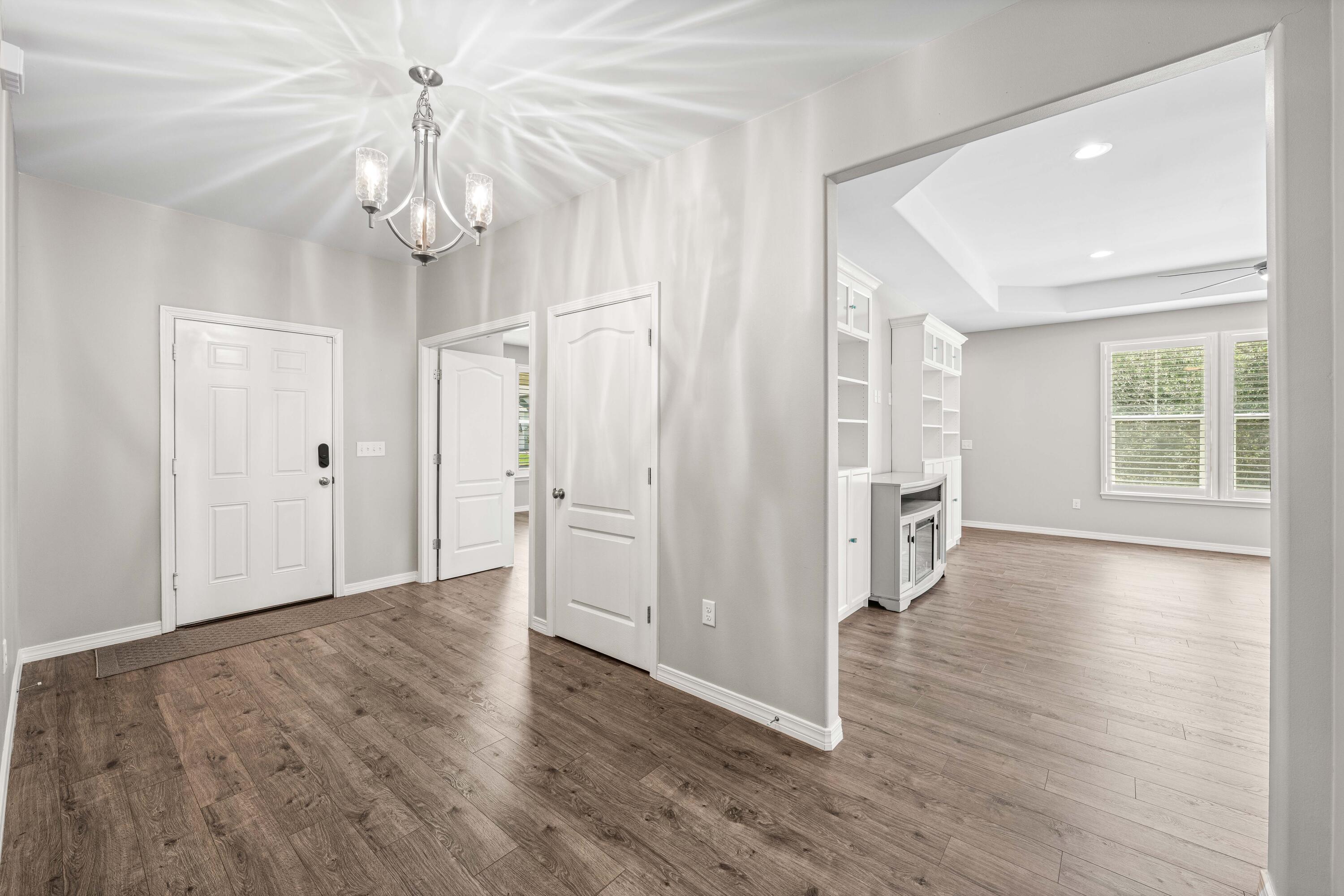 PELICAN BAY S/D - Residential