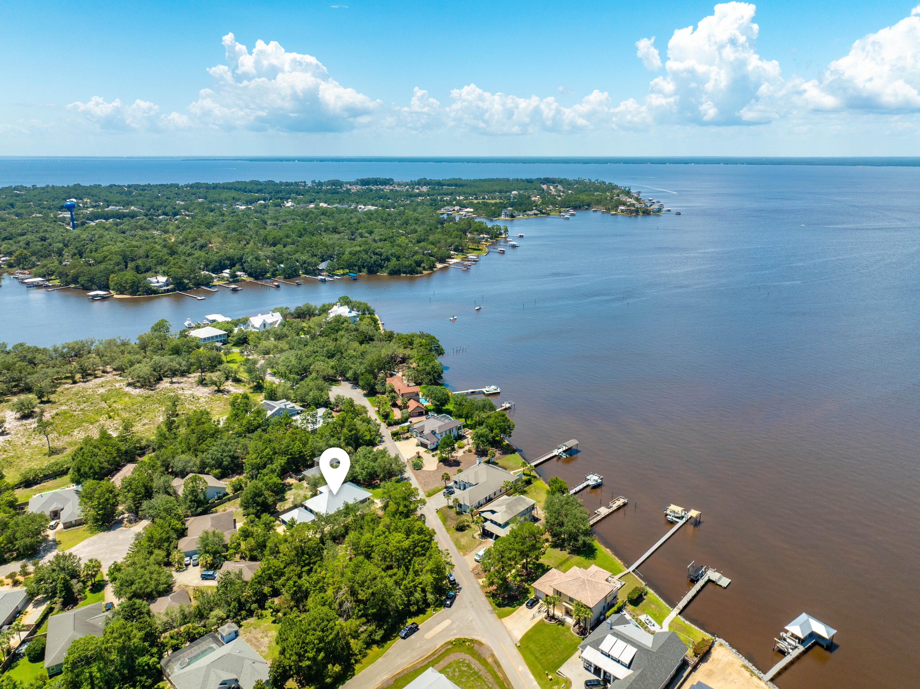 PELICAN BAY S/D - Residential