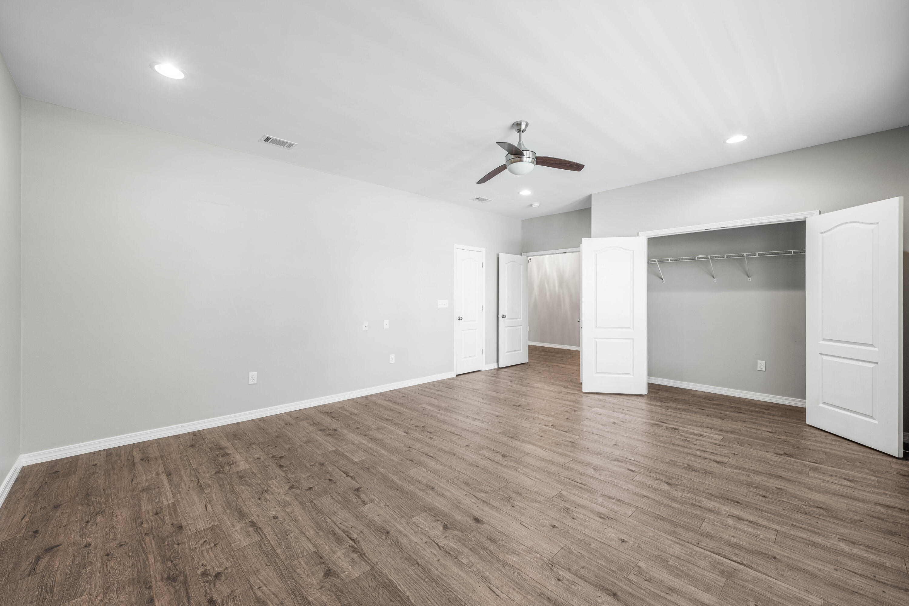 PELICAN BAY S/D - Residential