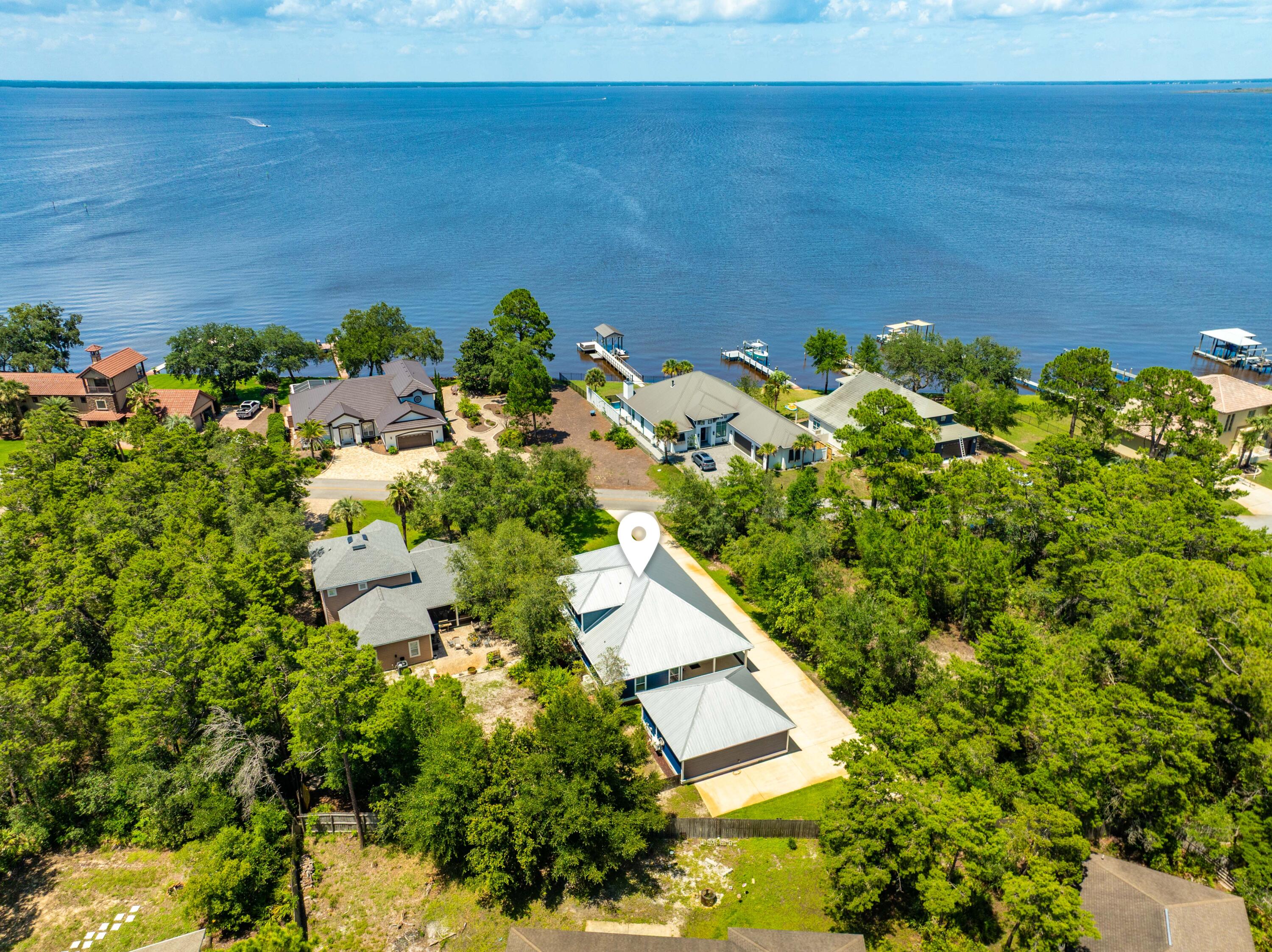 PELICAN BAY S/D - Residential