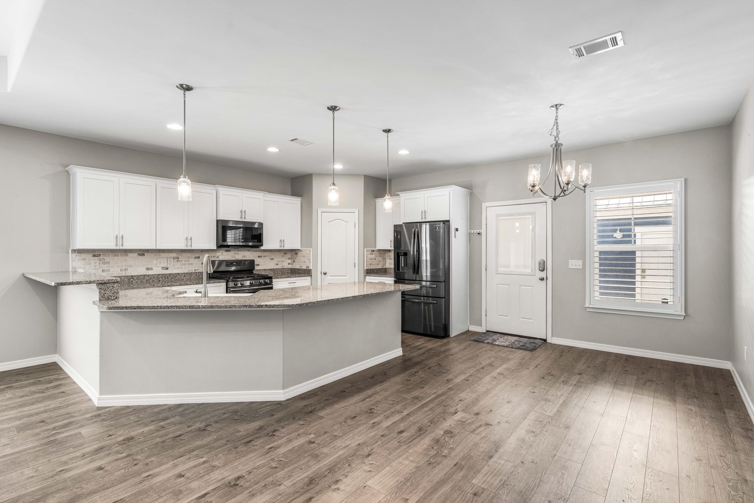 PELICAN BAY S/D - Residential