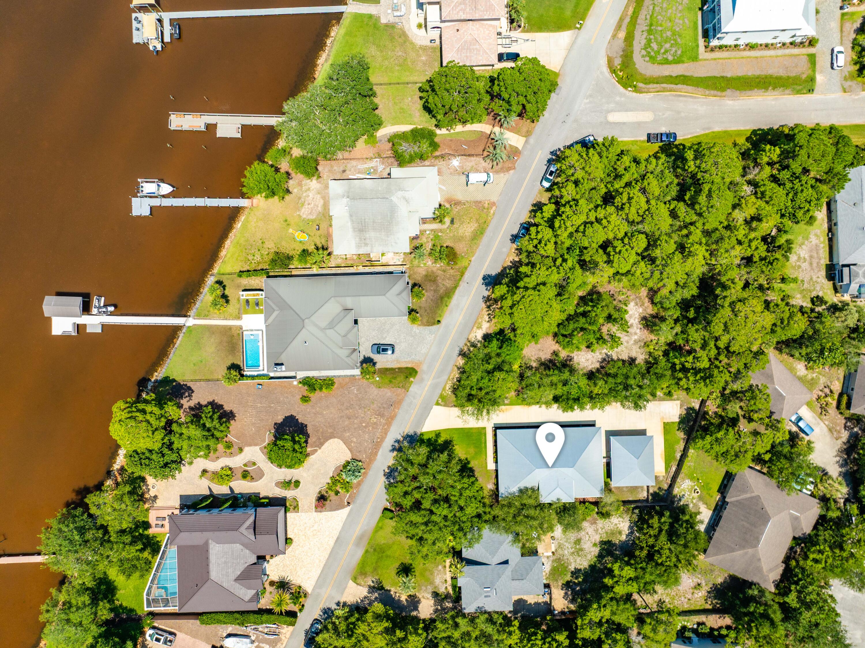 PELICAN BAY S/D - Residential