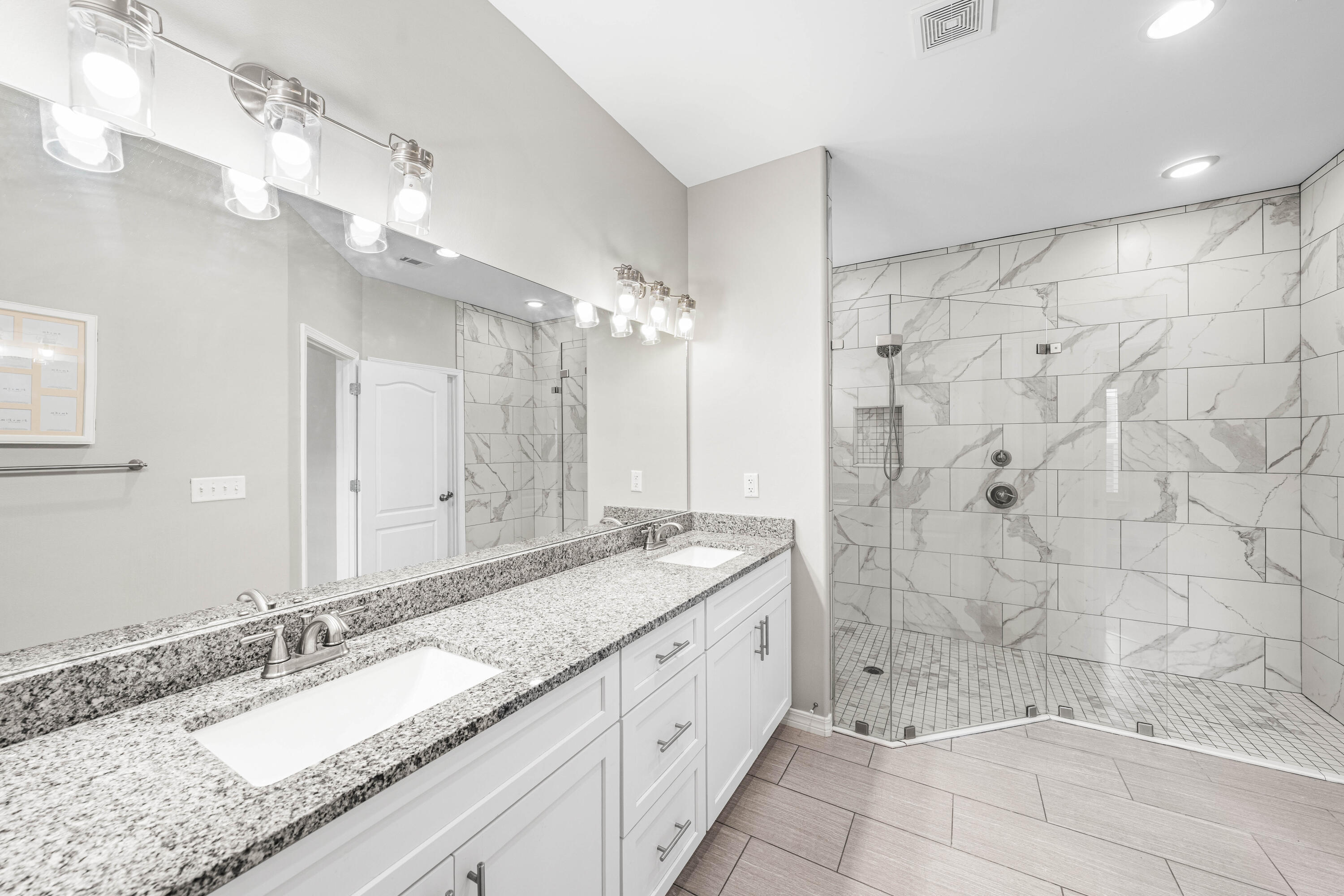 PELICAN BAY S/D - Residential