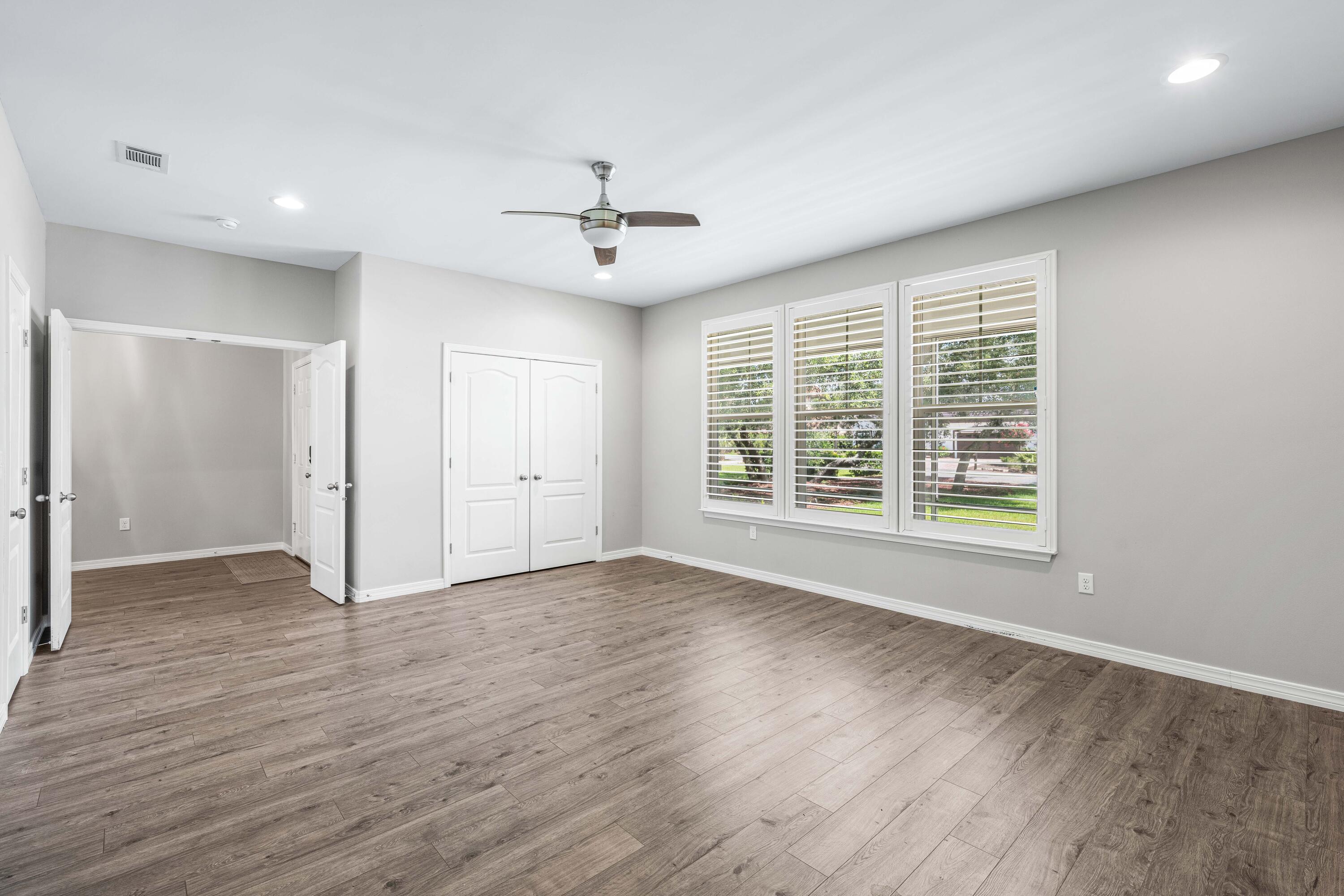 PELICAN BAY S/D - Residential
