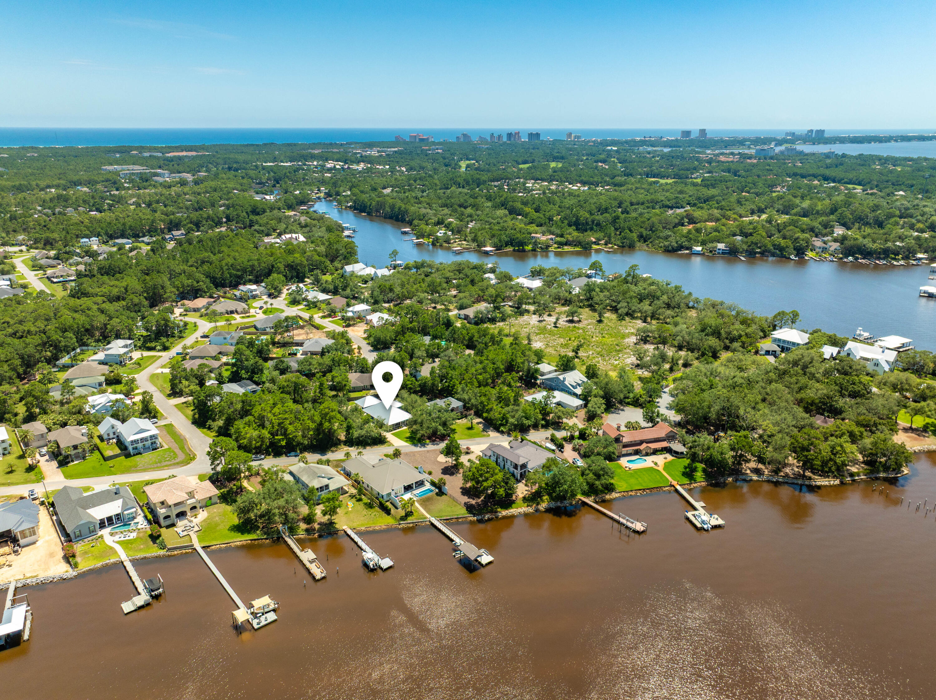 PELICAN BAY S/D - Residential