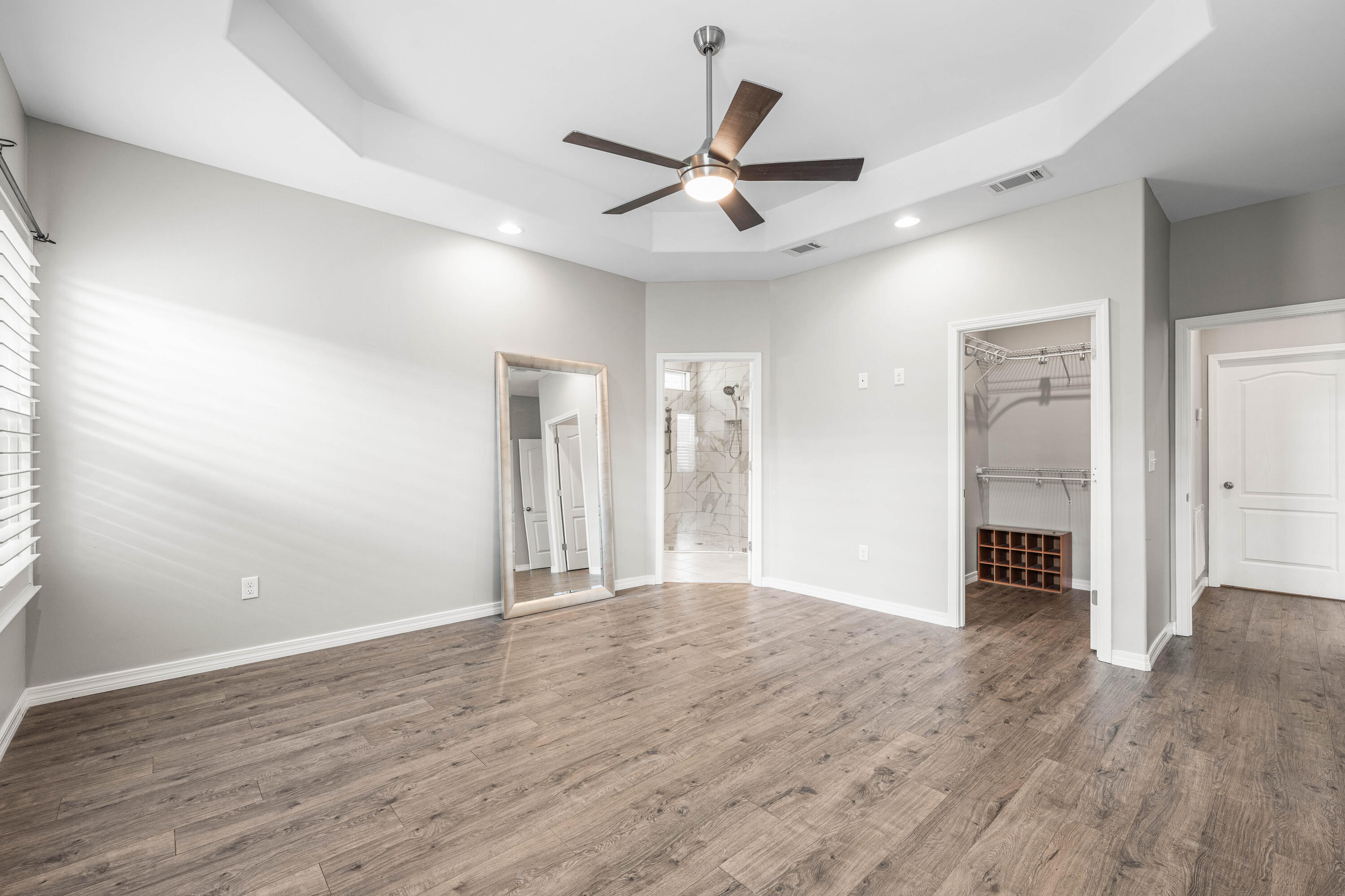 PELICAN BAY S/D - Residential