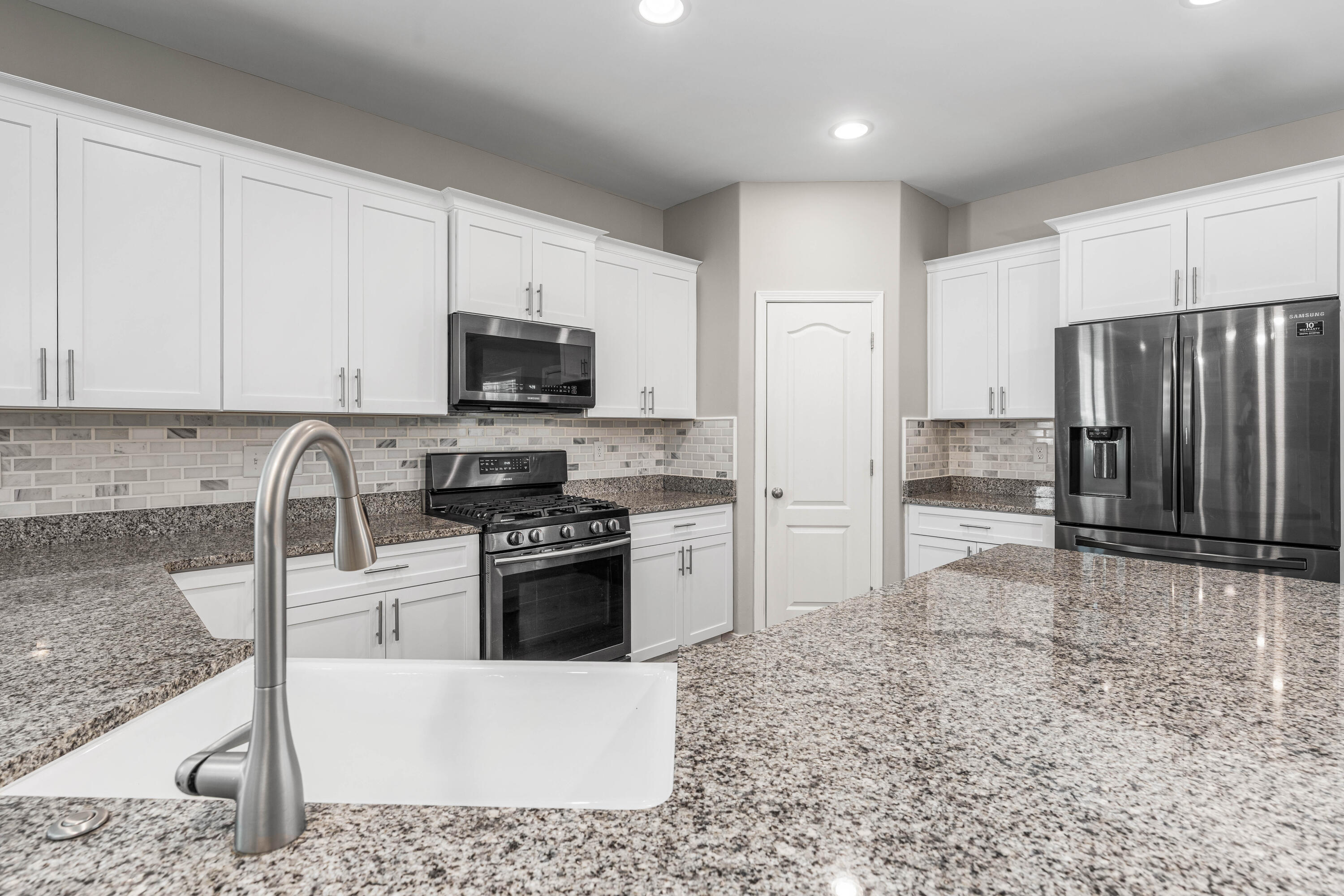 PELICAN BAY S/D - Residential