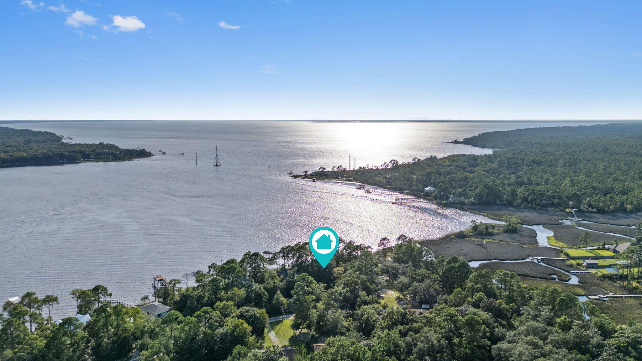 NO RECORDED SUBDIVISION - Land